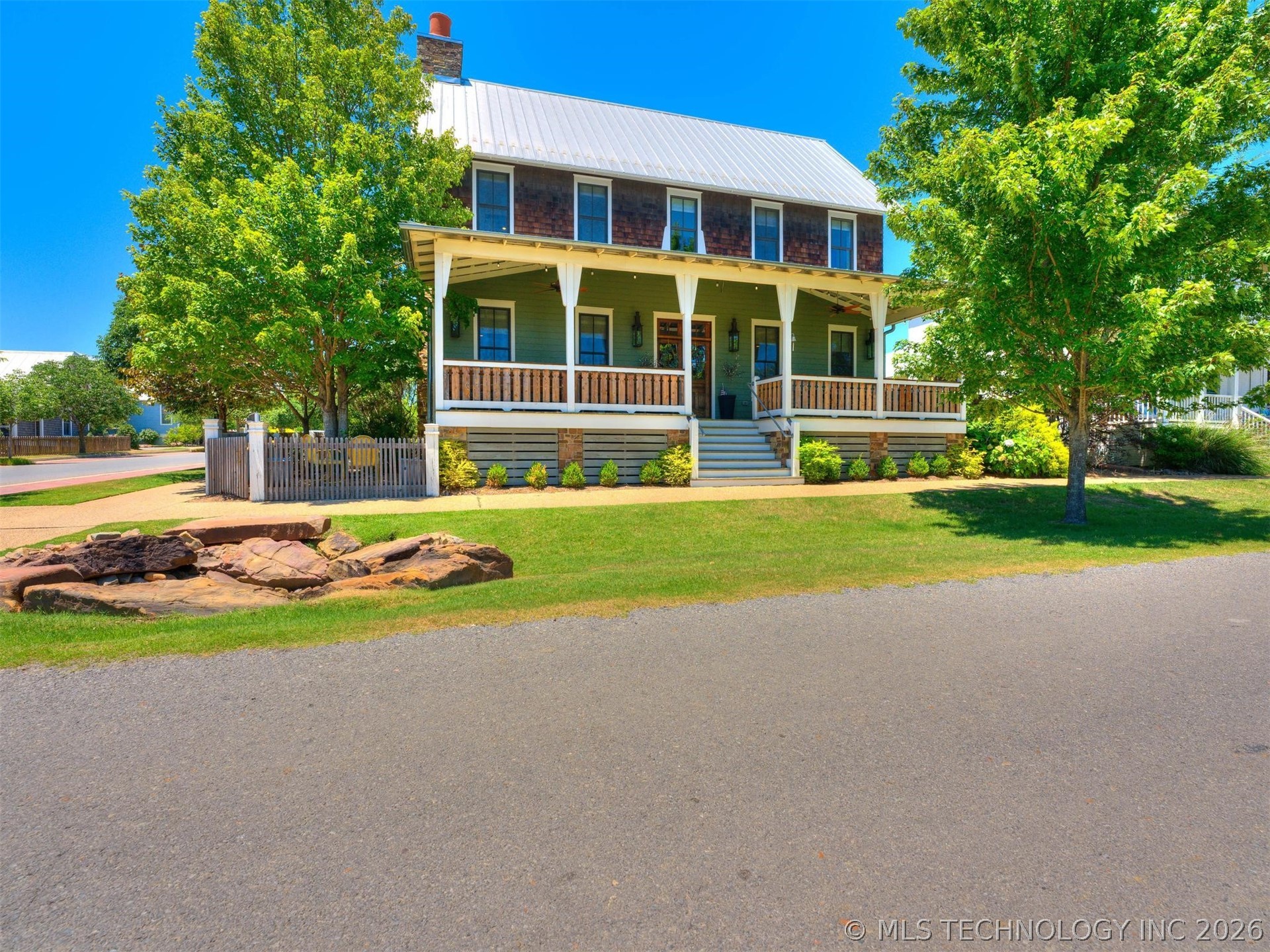 31 Boulevard Property Photo 68