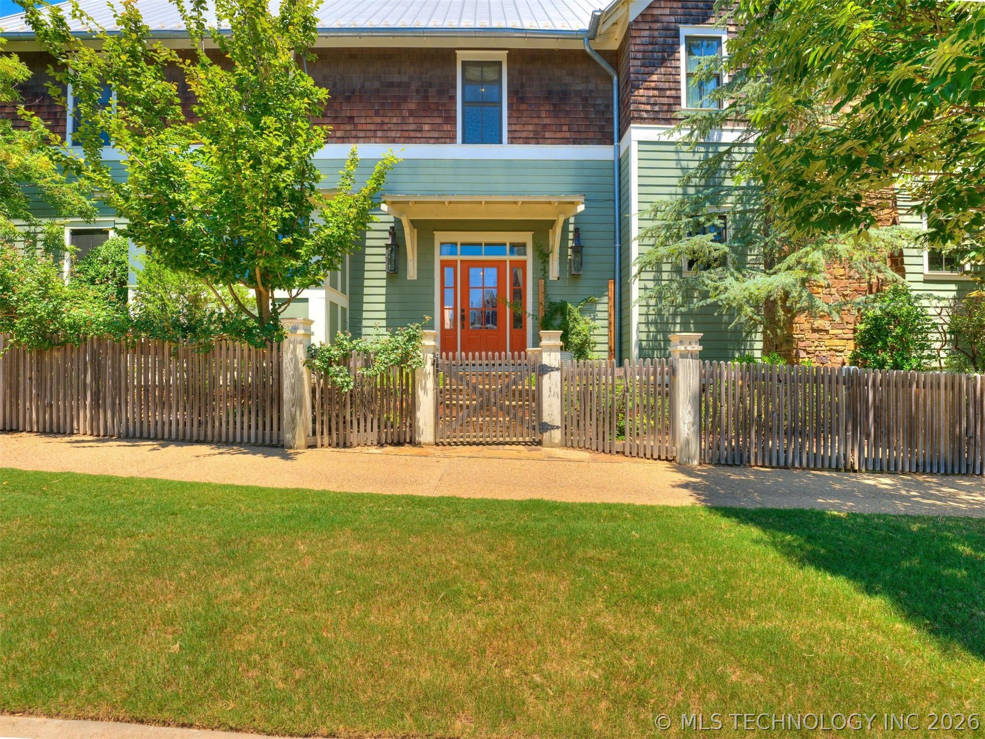 31 Boulevard Property Photo 72