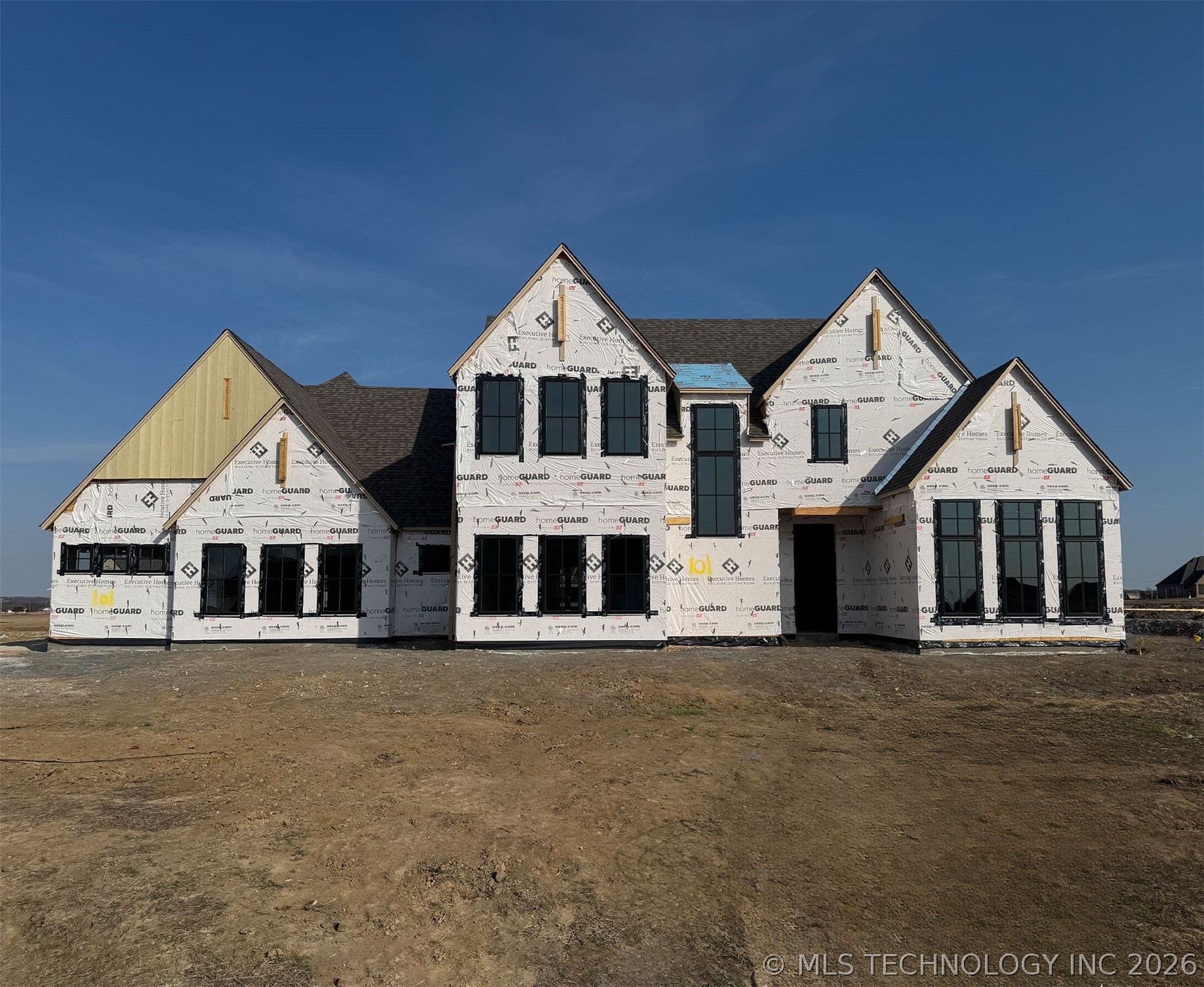 101 E 165th Street S Property Photo 1