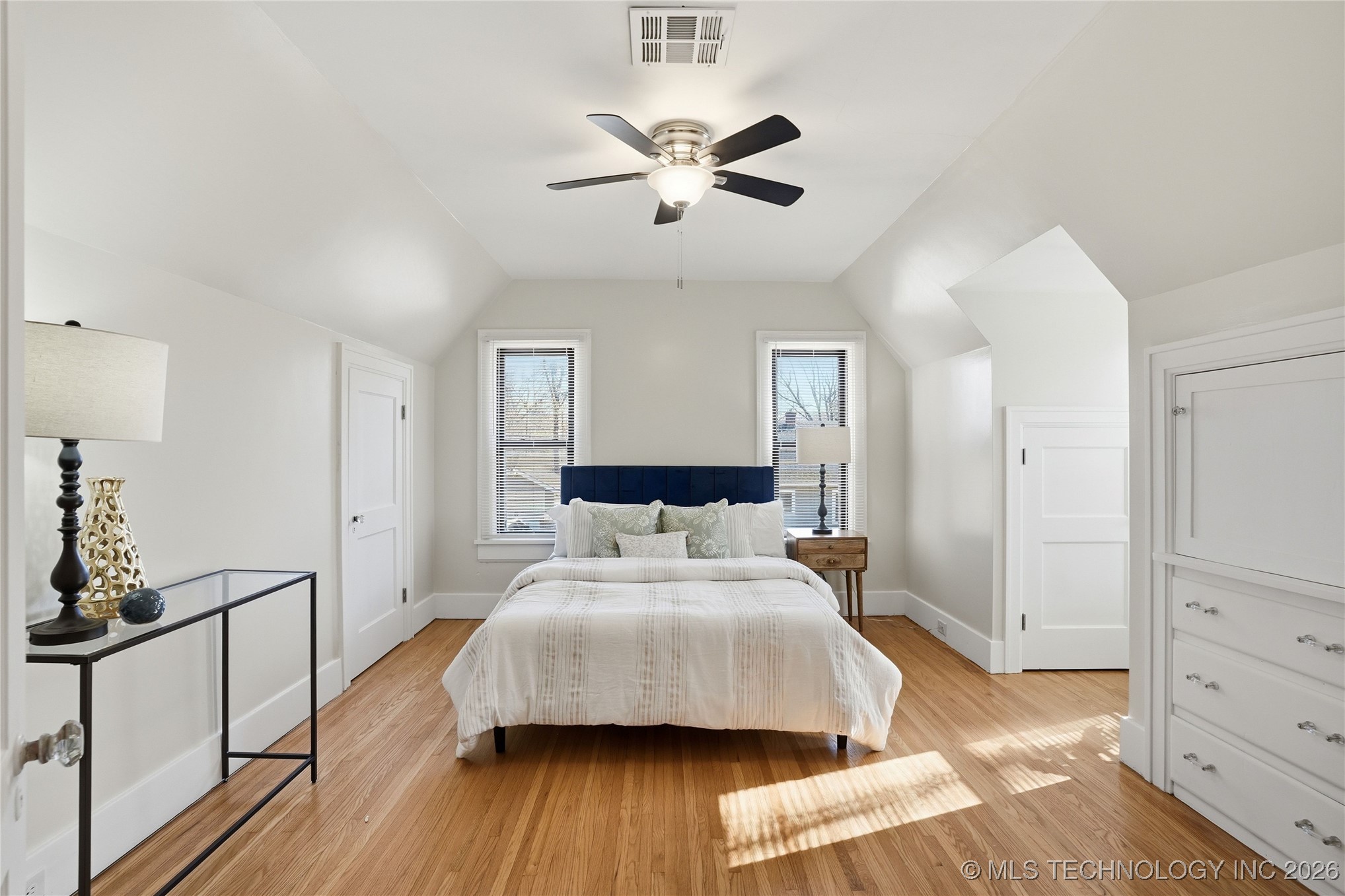 1628 S Victor Avenue Property Photo 21