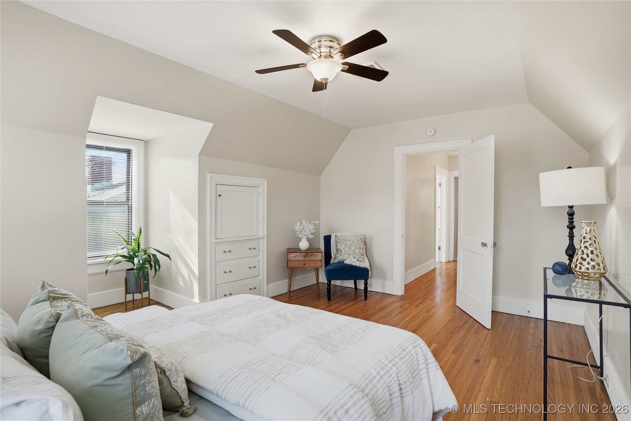 1628 S Victor Avenue Property Photo 22