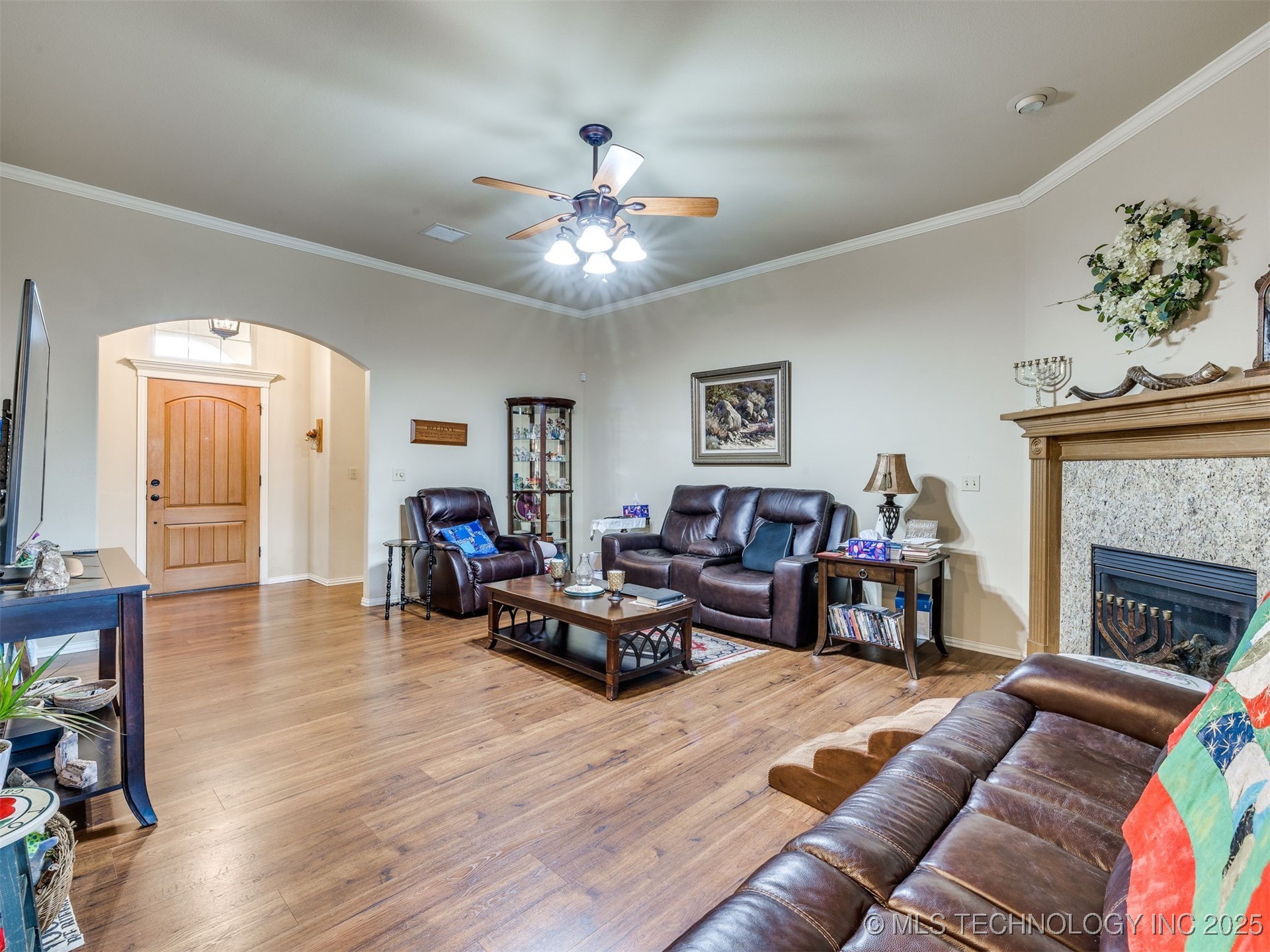 2613 S 12th Street Property Photo 4