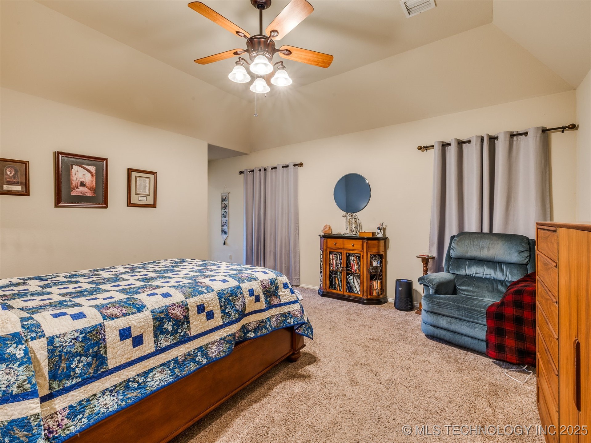 2613 S 12th Street Property Photo 13