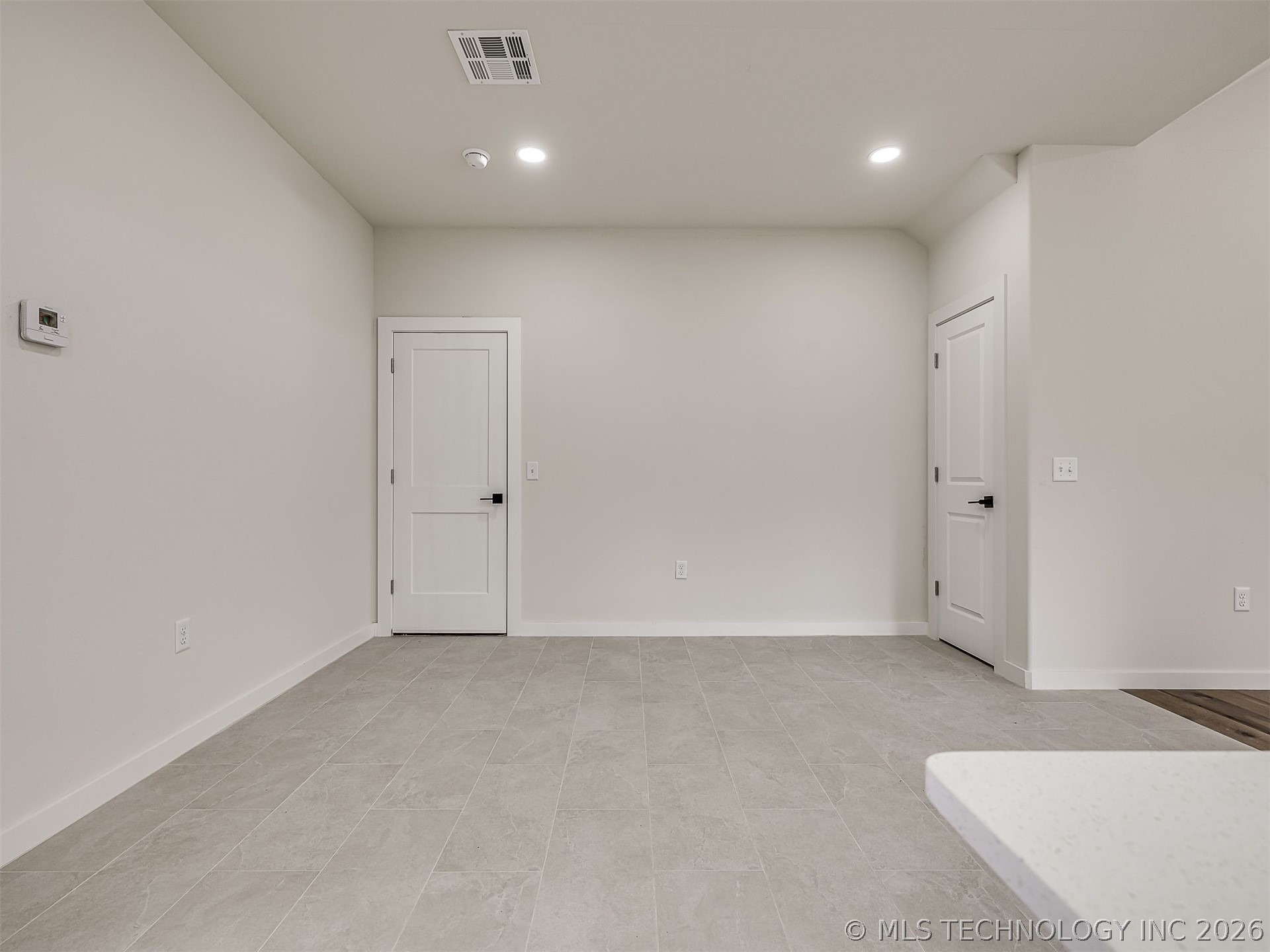 1879 Rockford Drive Property Photo 18