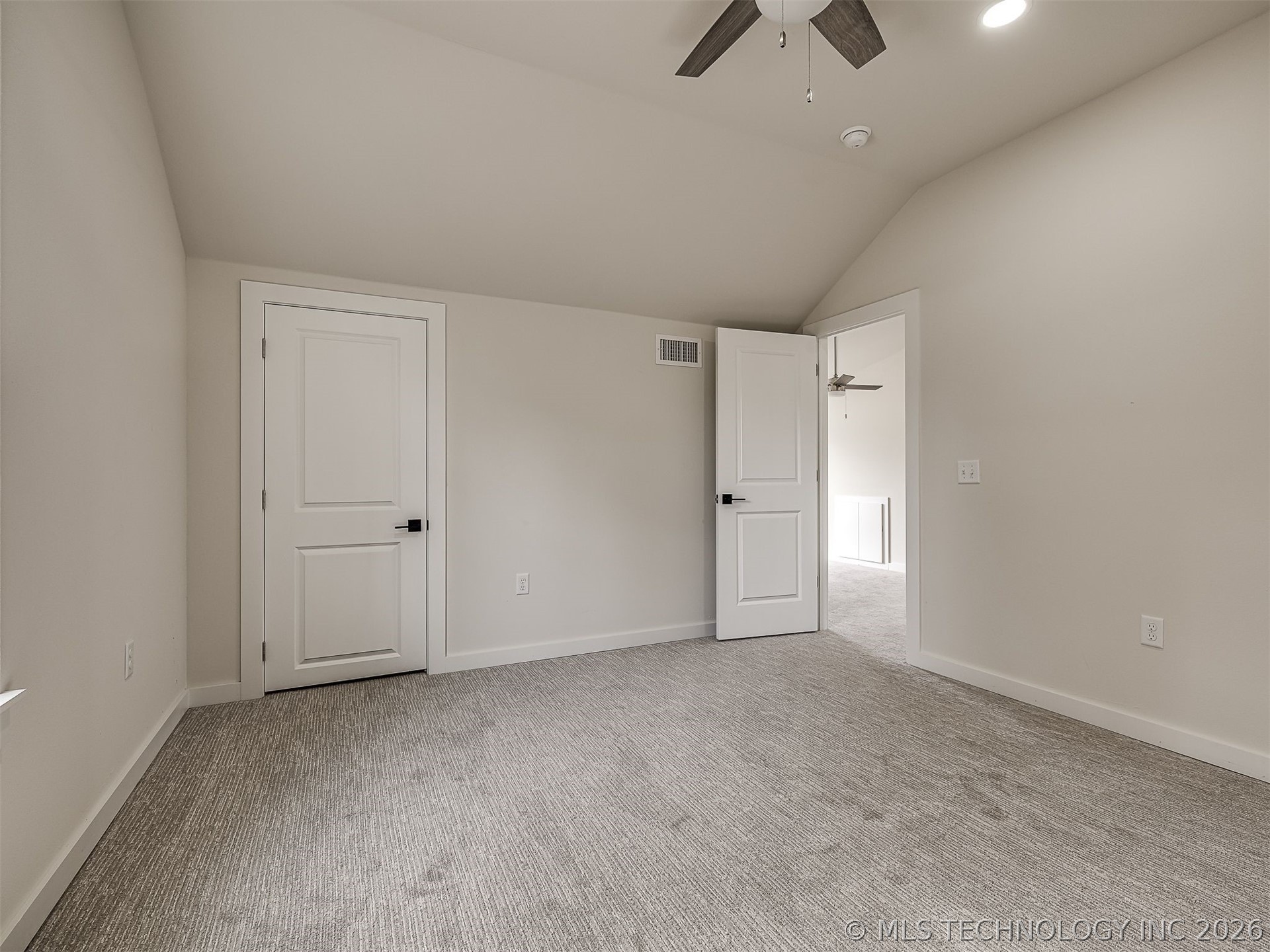 1879 Rockford Drive Property Photo 34