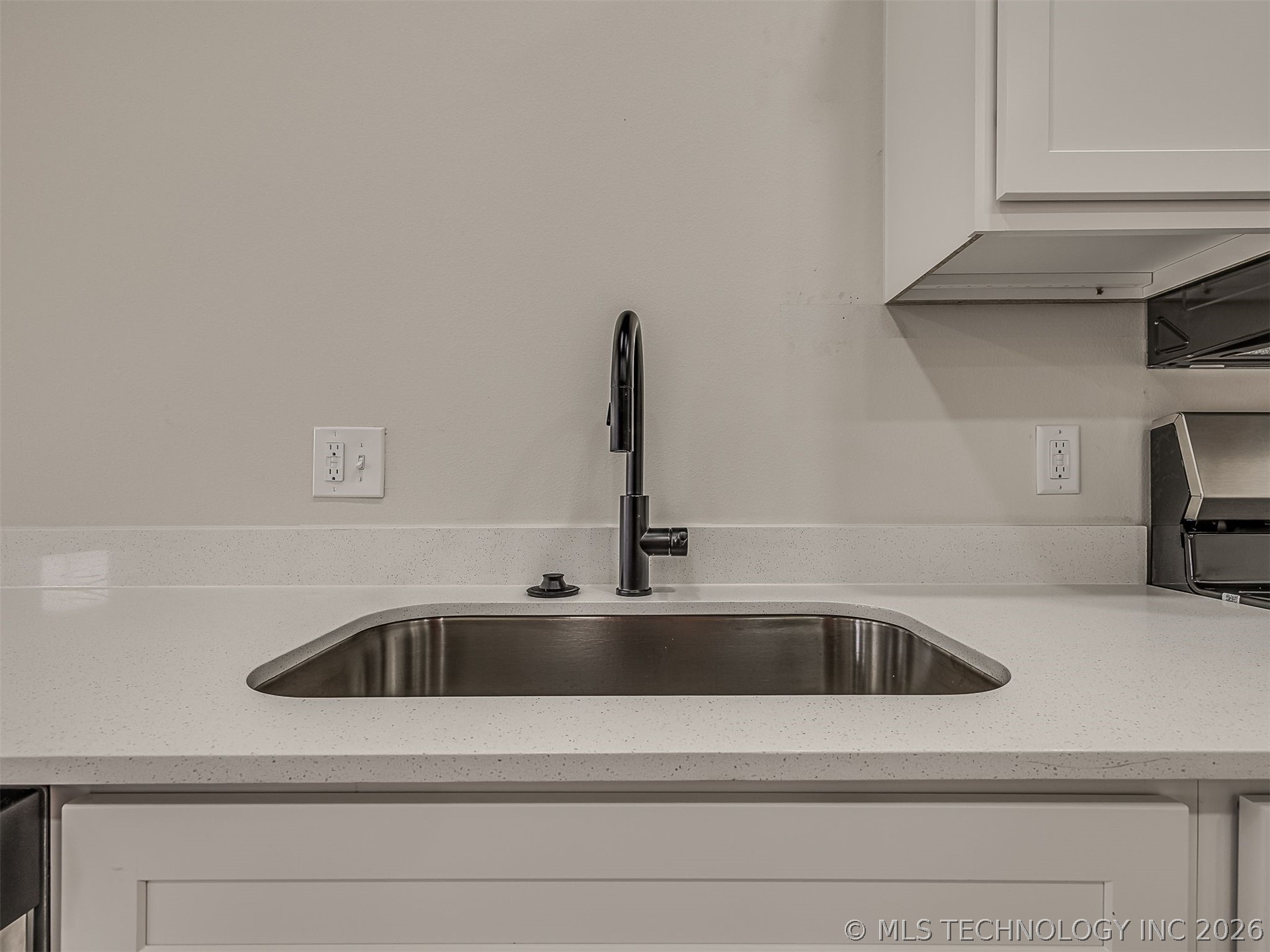 1831 Rockford Drive Property Photo 16