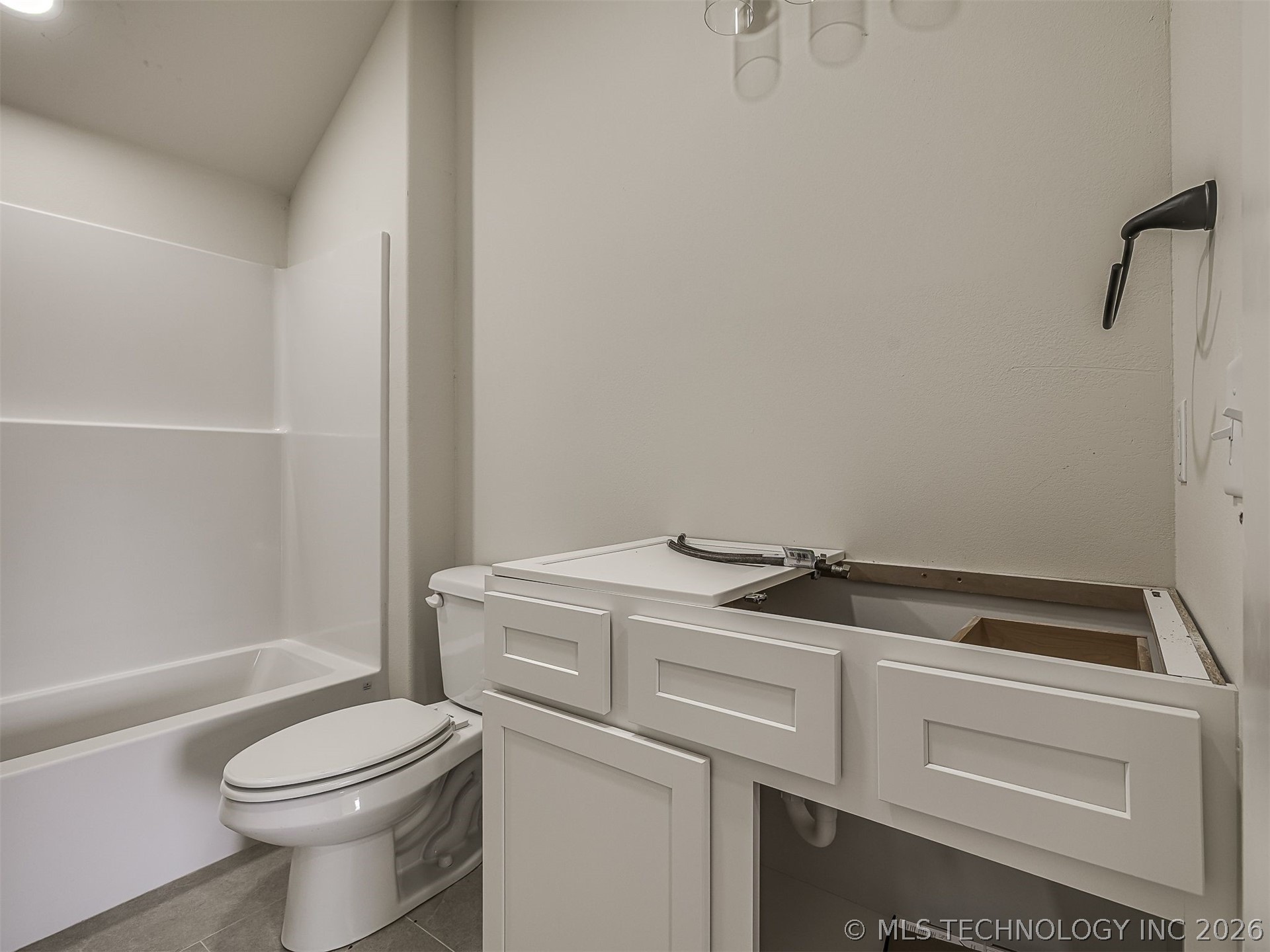 1831 Rockford Drive Property Photo 40