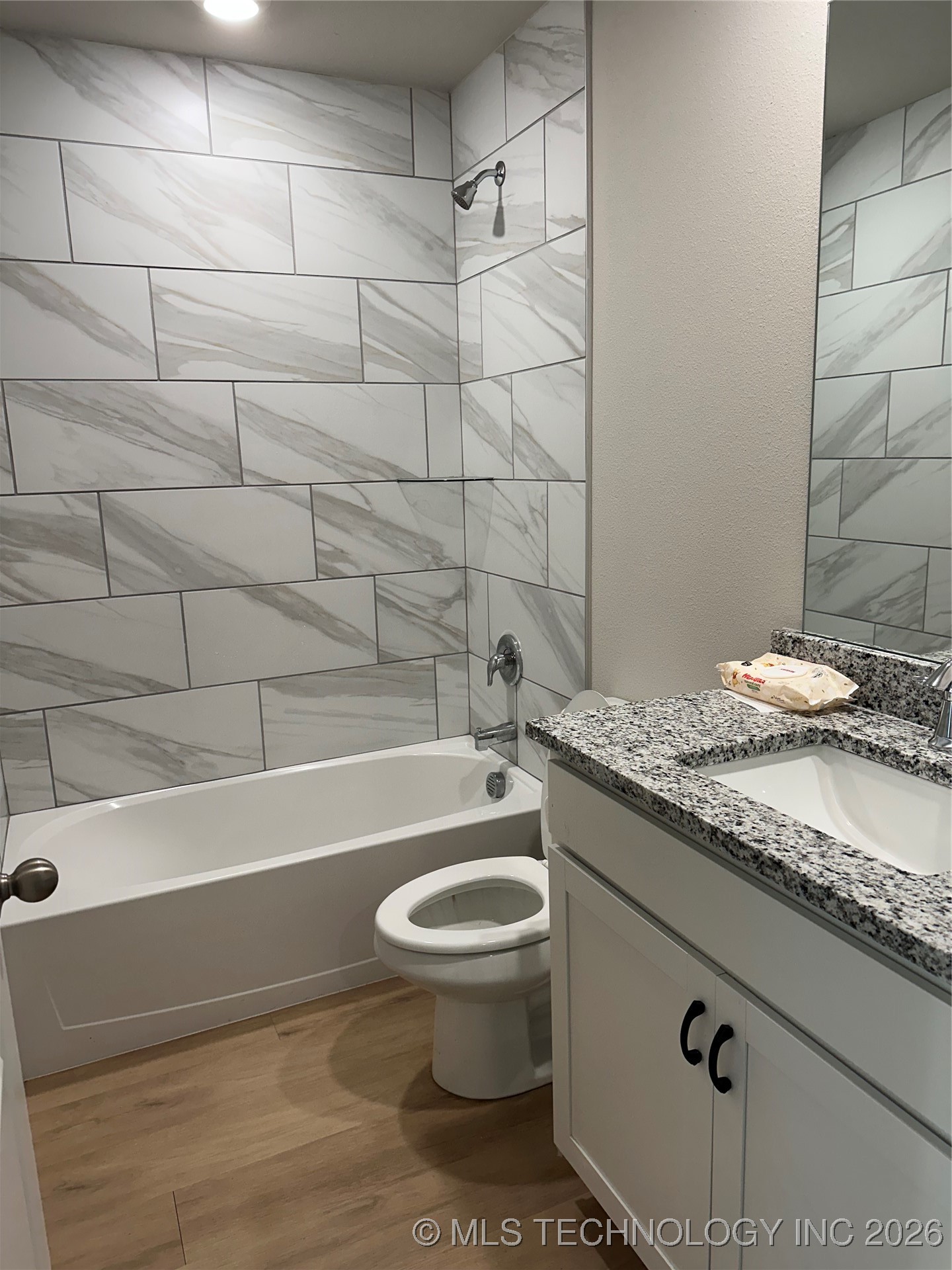 7416 N 155th Avenue E Property Photo 3