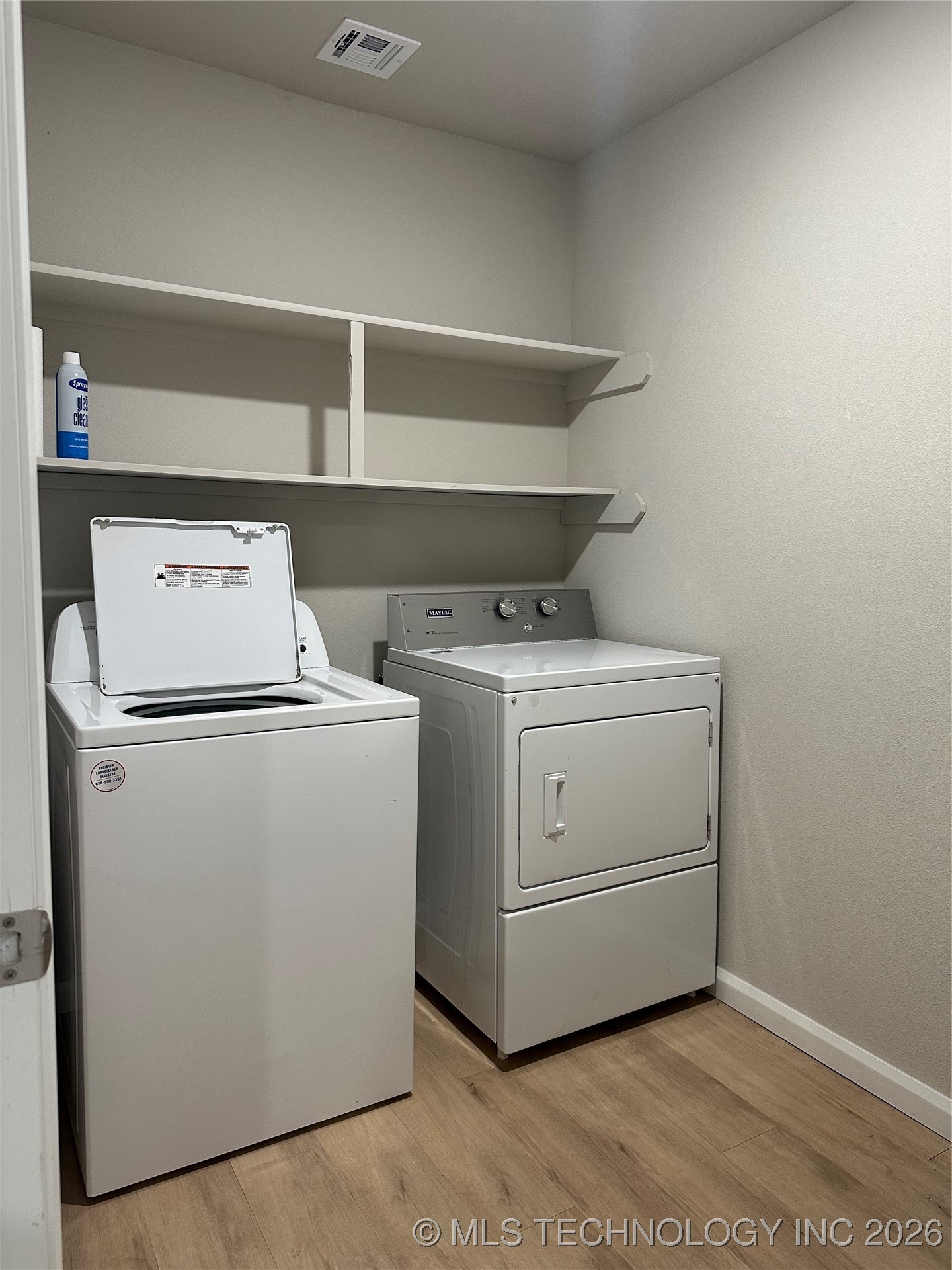 7416 N 155th Avenue E Property Photo 5