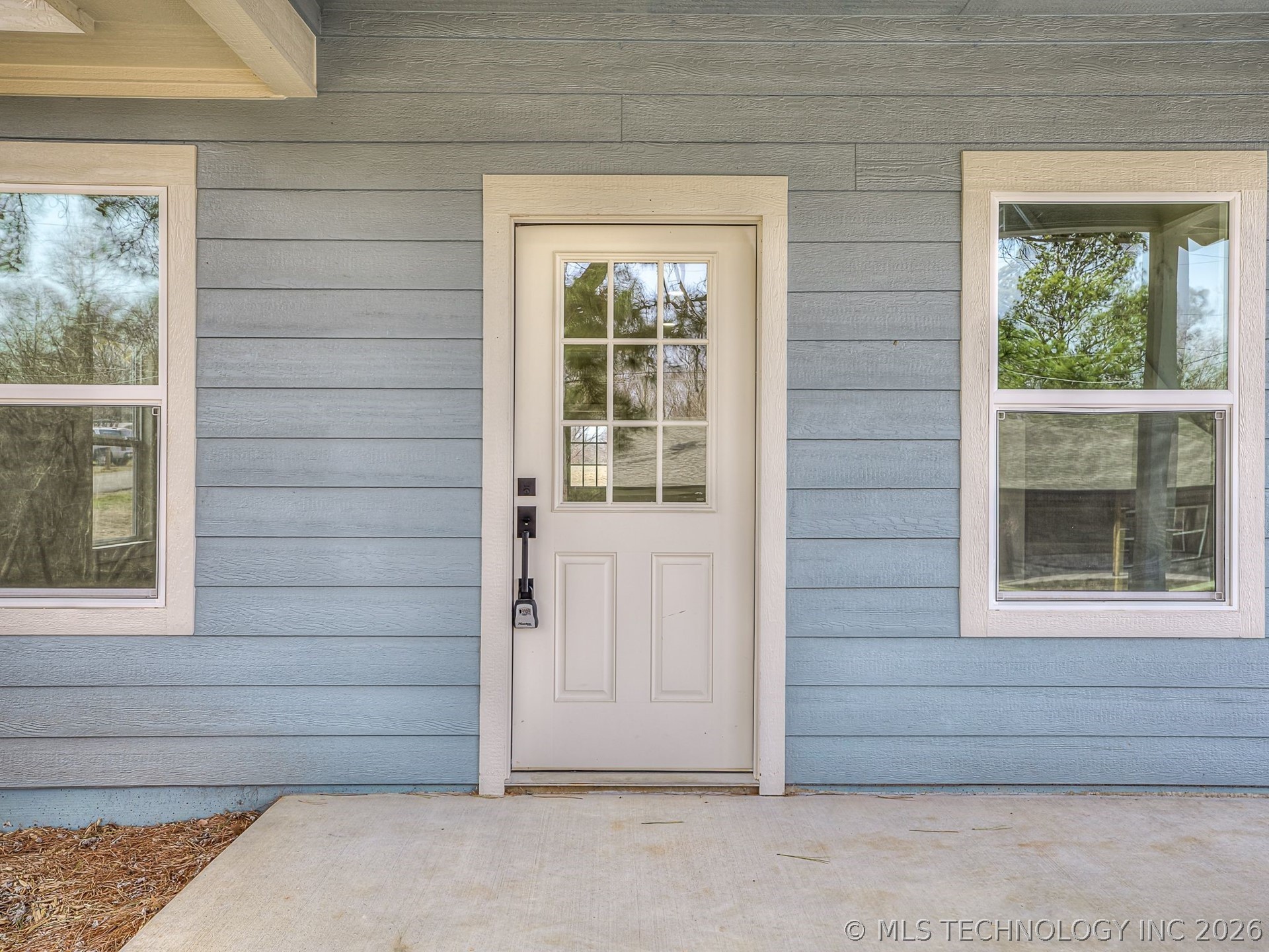 1701 E Mcgill Circle Property Photo 7