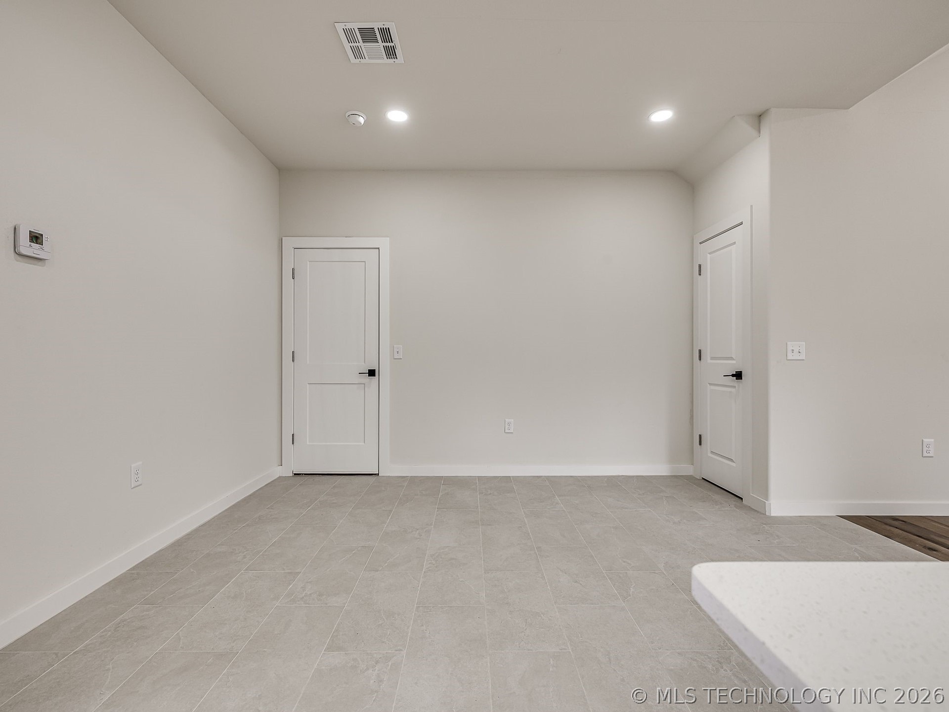 1701 E Mcgill Circle Property Photo 23