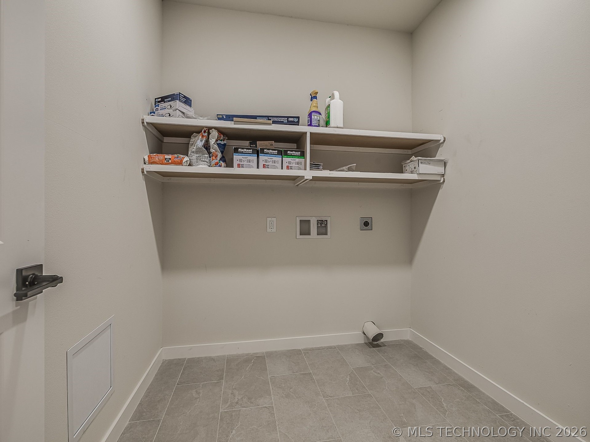 1701 E Mcgill Circle Property Photo 48