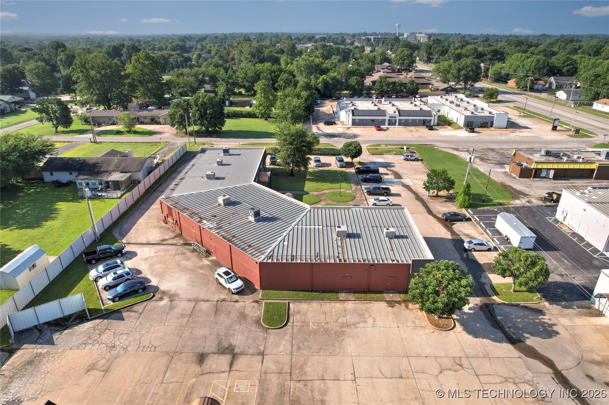 500 W Atlanta Street Property Photo 21