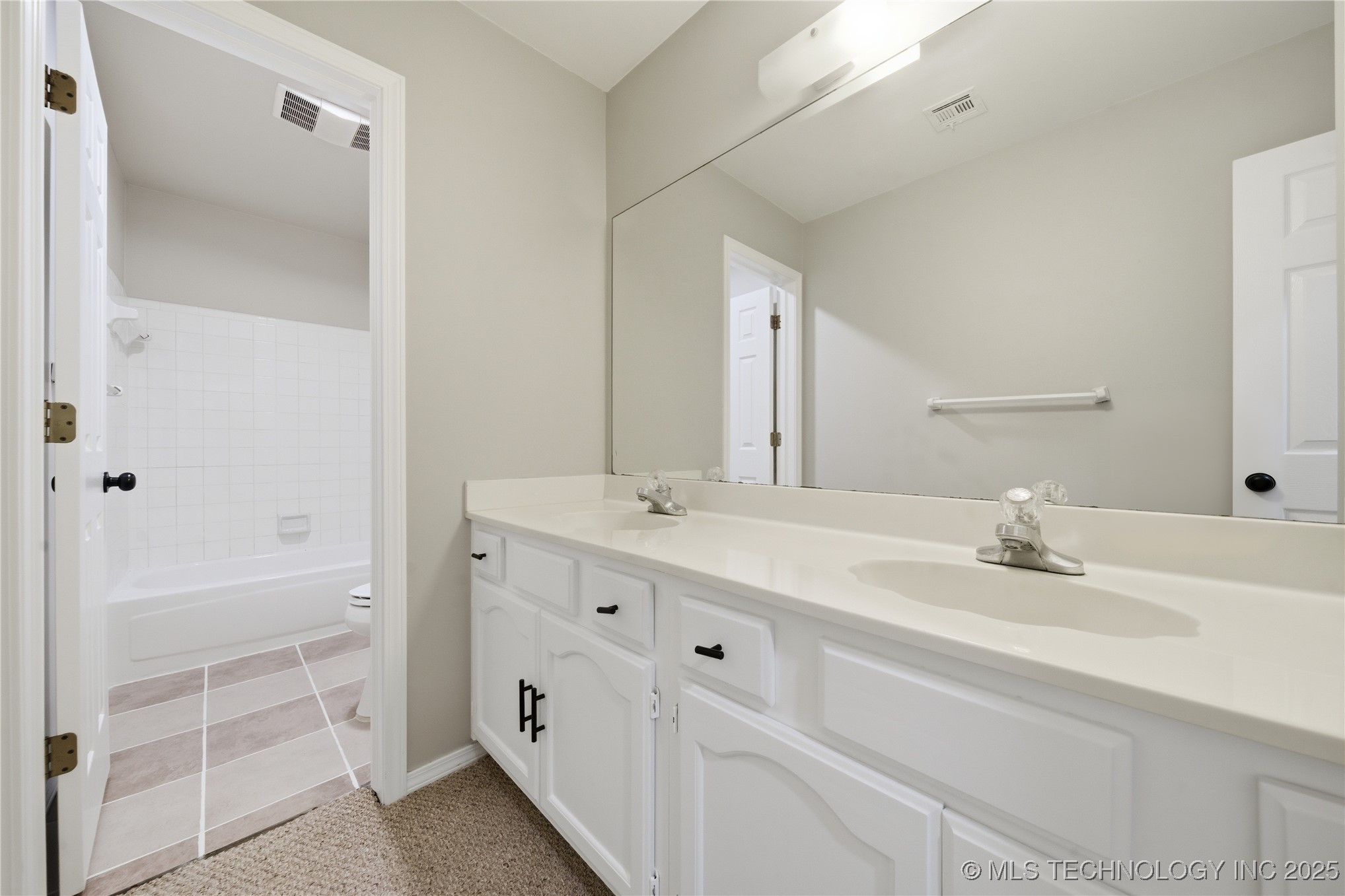 9252 S 88th East Place Property Photo 22