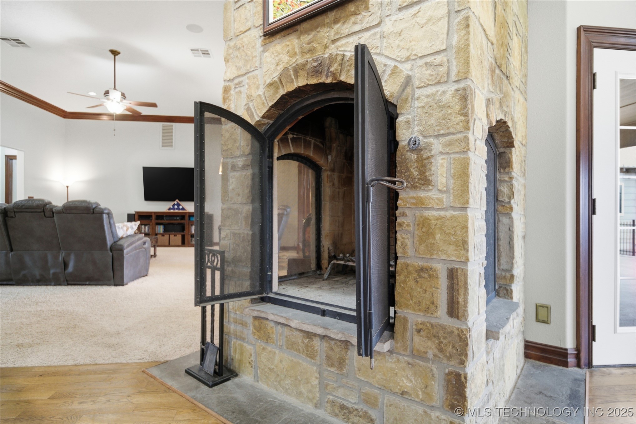 27318 E 758 Road Property Photo 11