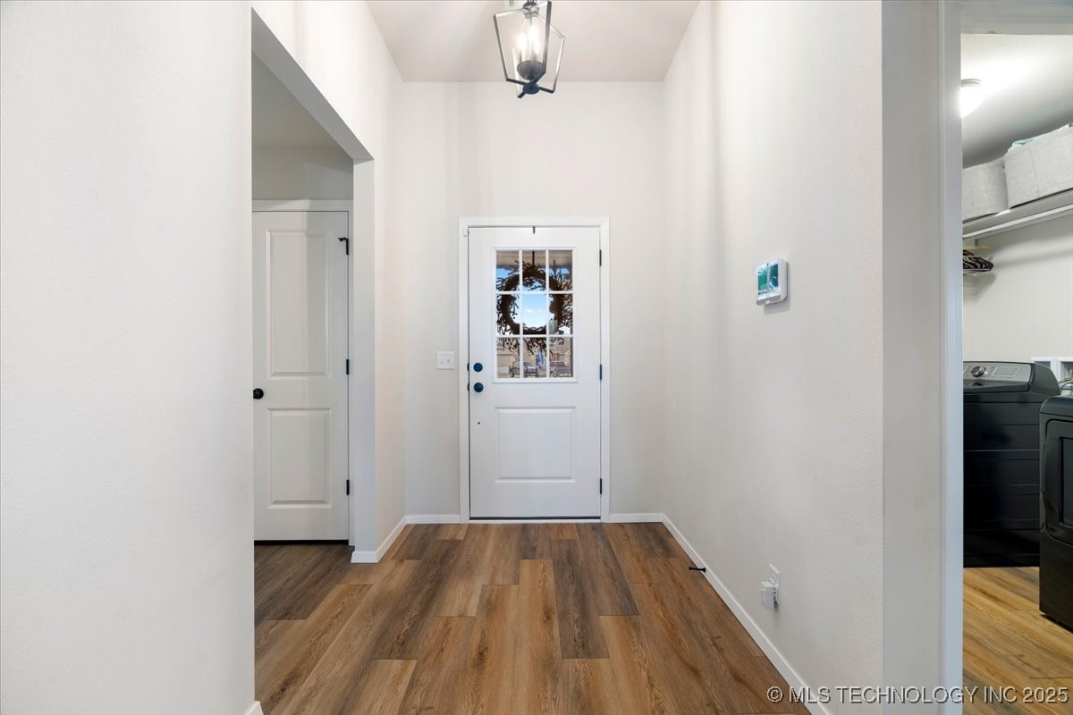 7153 E 131 Court S Property Photo 3