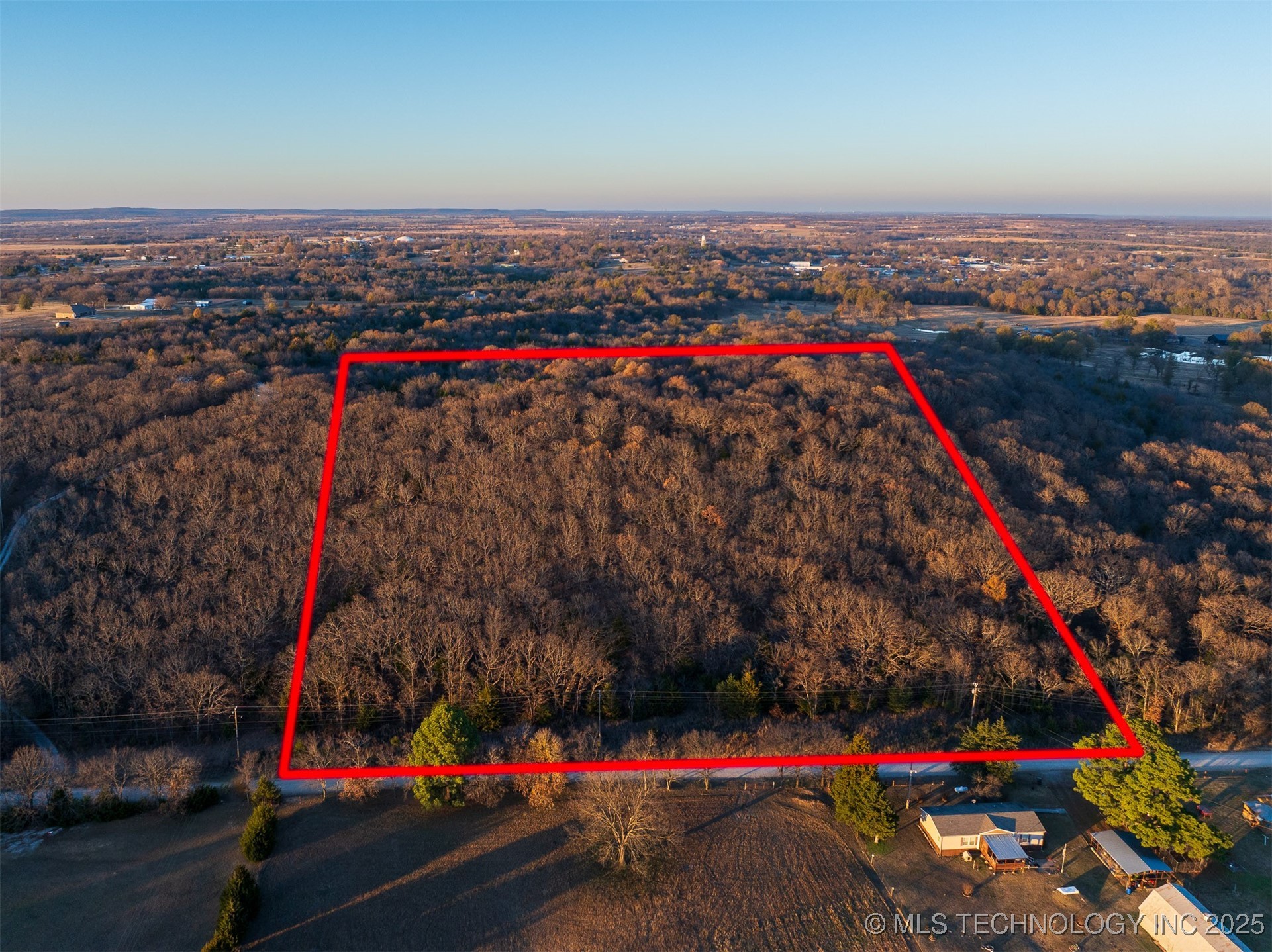 20 Seay Road Property Photo 3