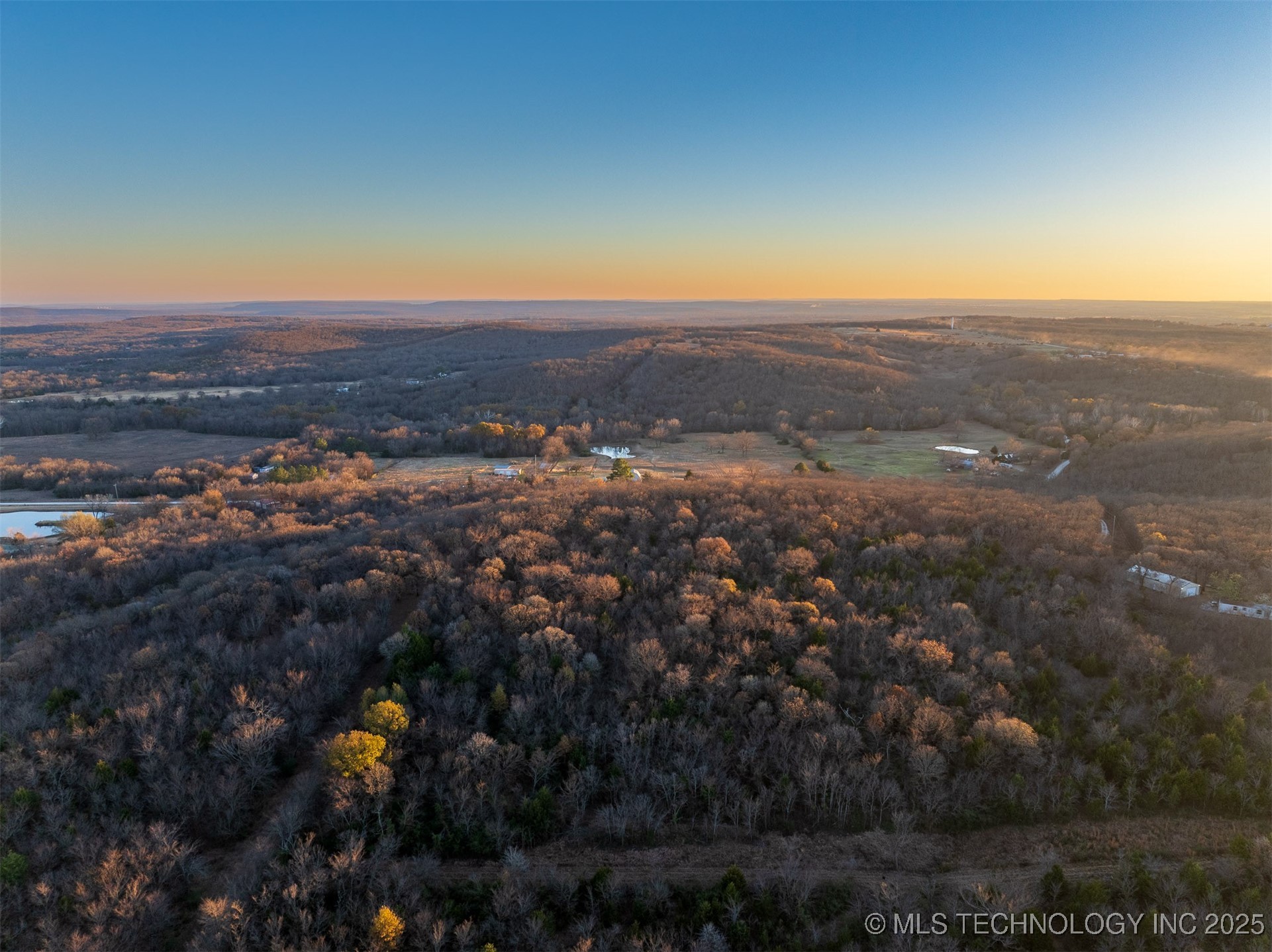 20 Seay Road Property Photo 4