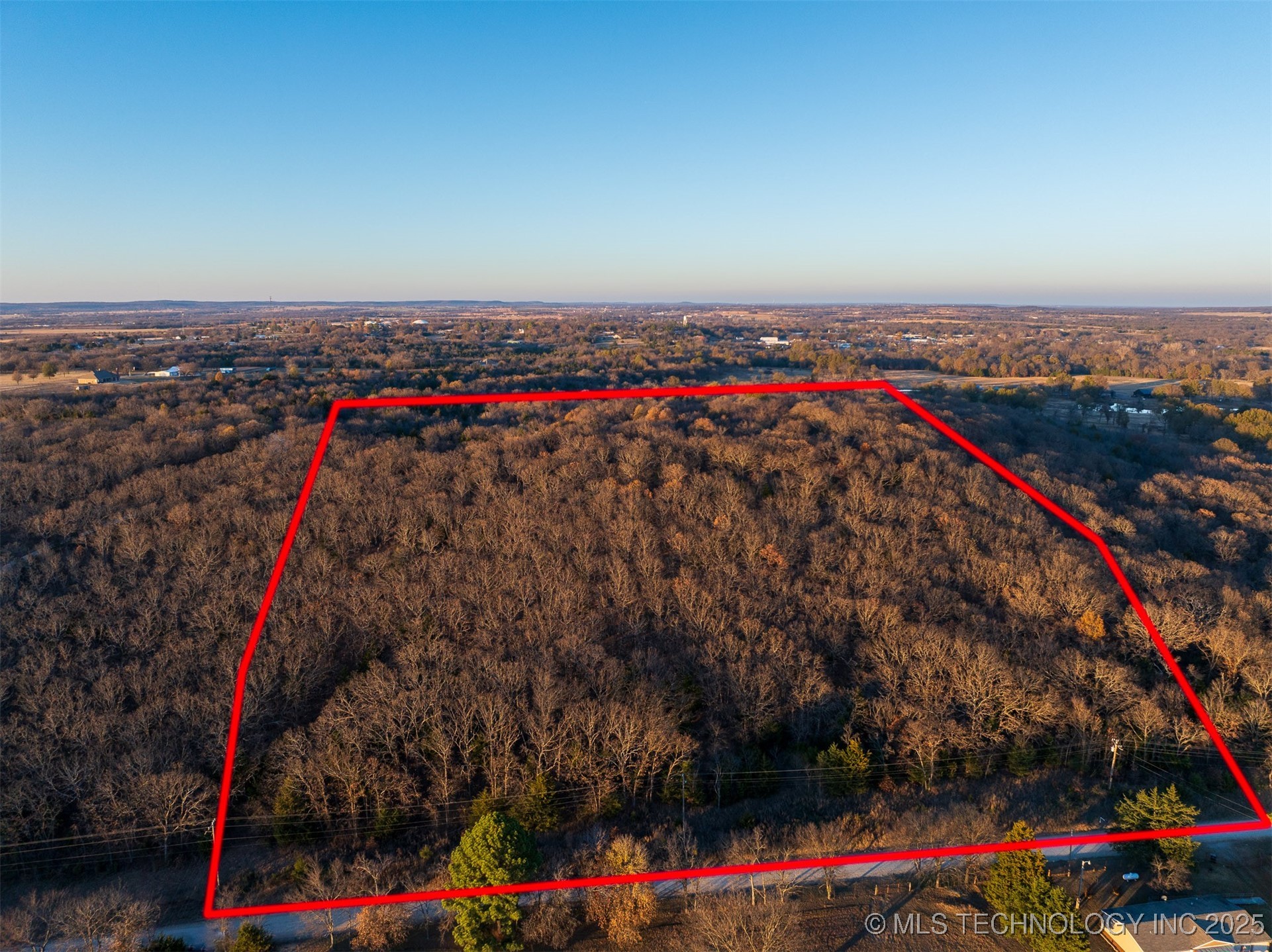 20 Seay Road Property Photo 7