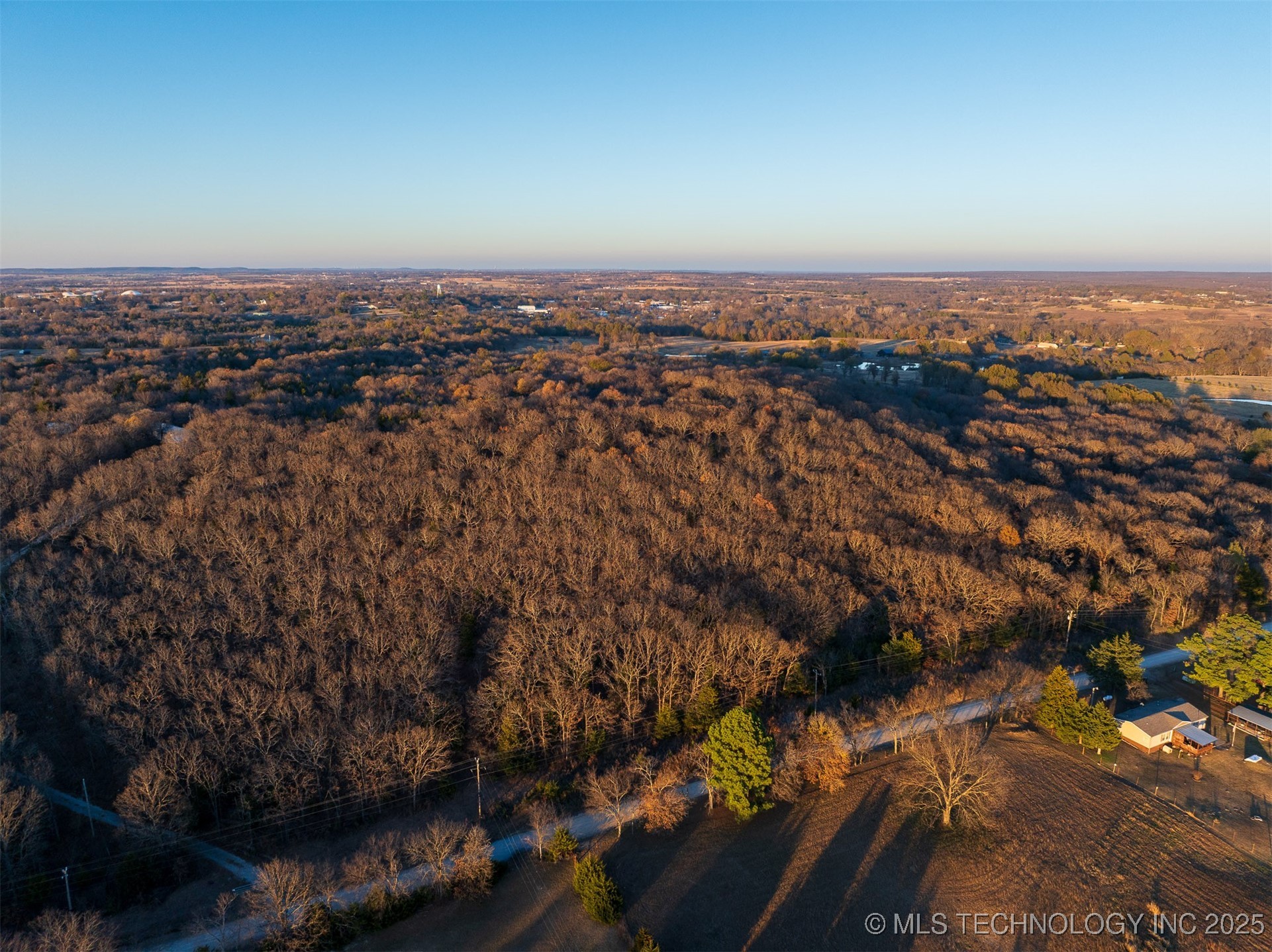 20 Seay Road Property Photo 13