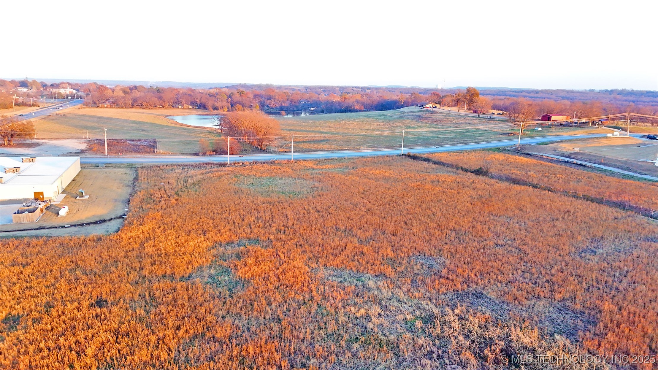 2925 E Holly Road Property Photo 15