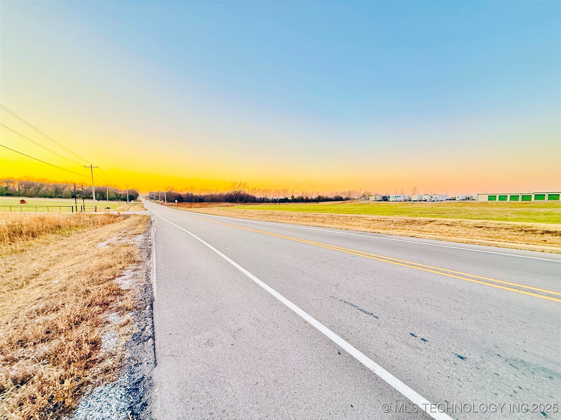 2925 E Holly Road Property Photo 37