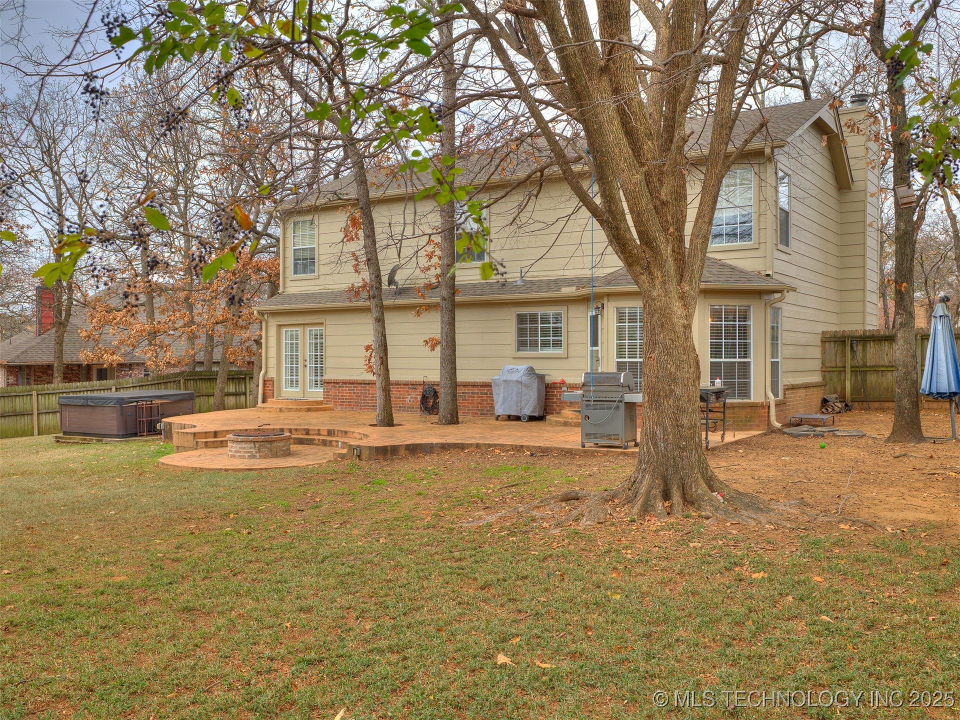 3713 S 71st West Avenue Property Photo 6