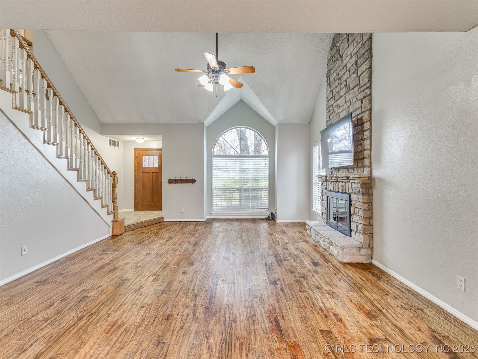 3713 S 71st West Avenue Property Photo 14