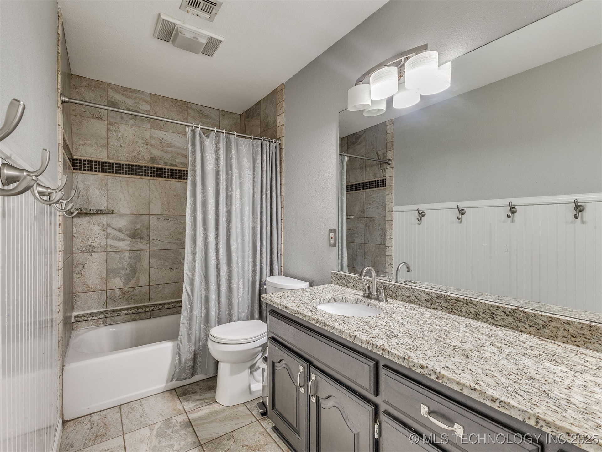 3713 S 71st West Avenue Property Photo 45