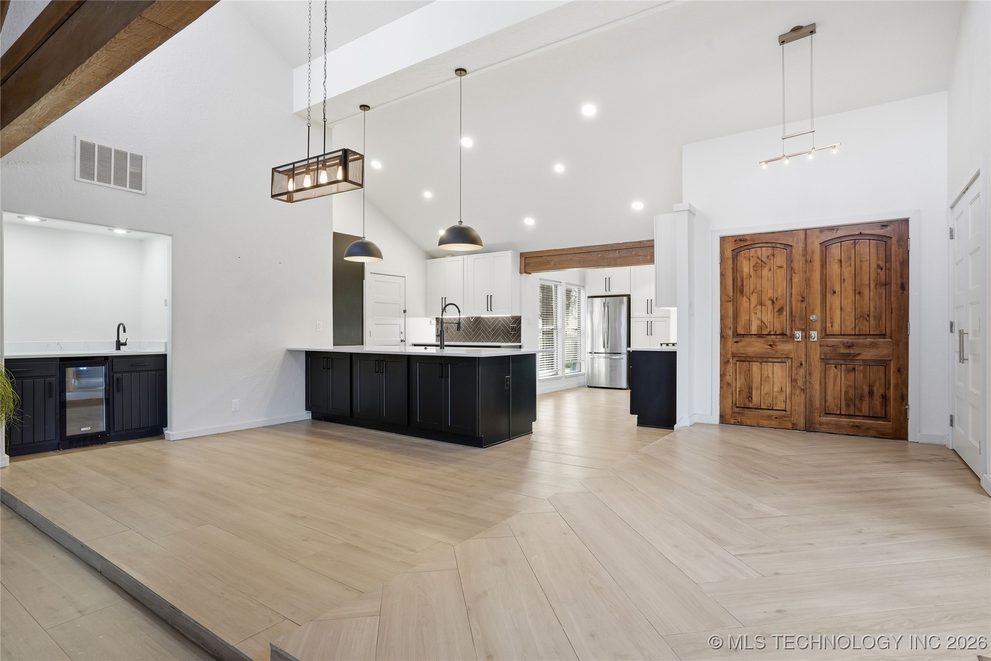 10203 S Richmond Avenue Property Photo 16