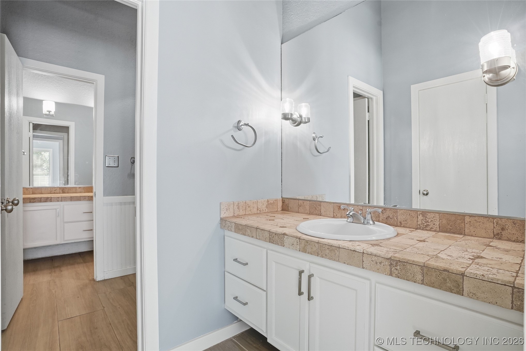 10203 S Richmond Avenue Property Photo 39