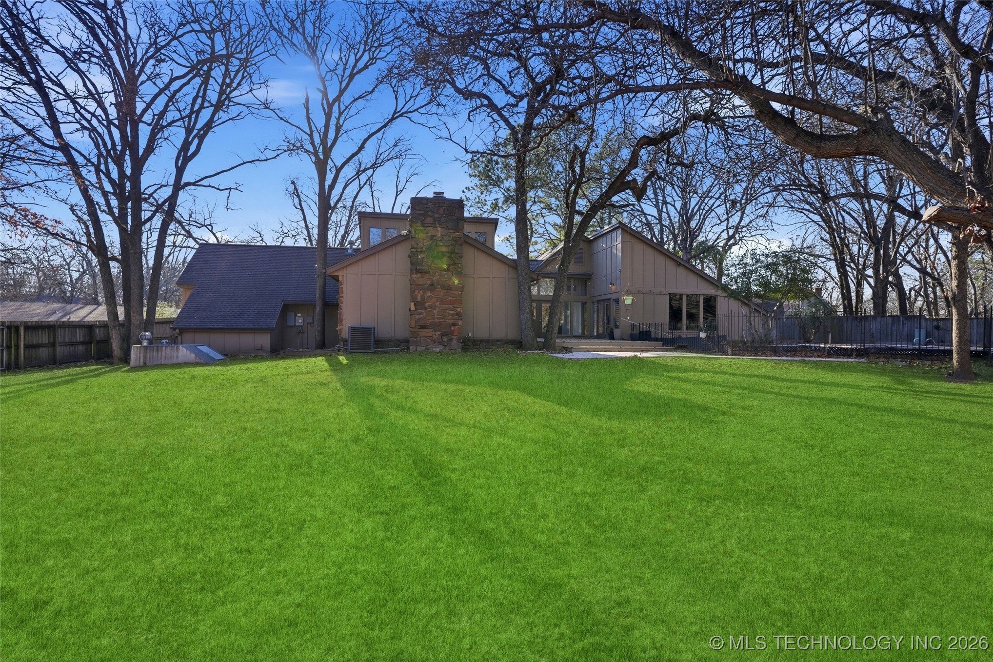 10203 S Richmond Avenue Property Photo 56