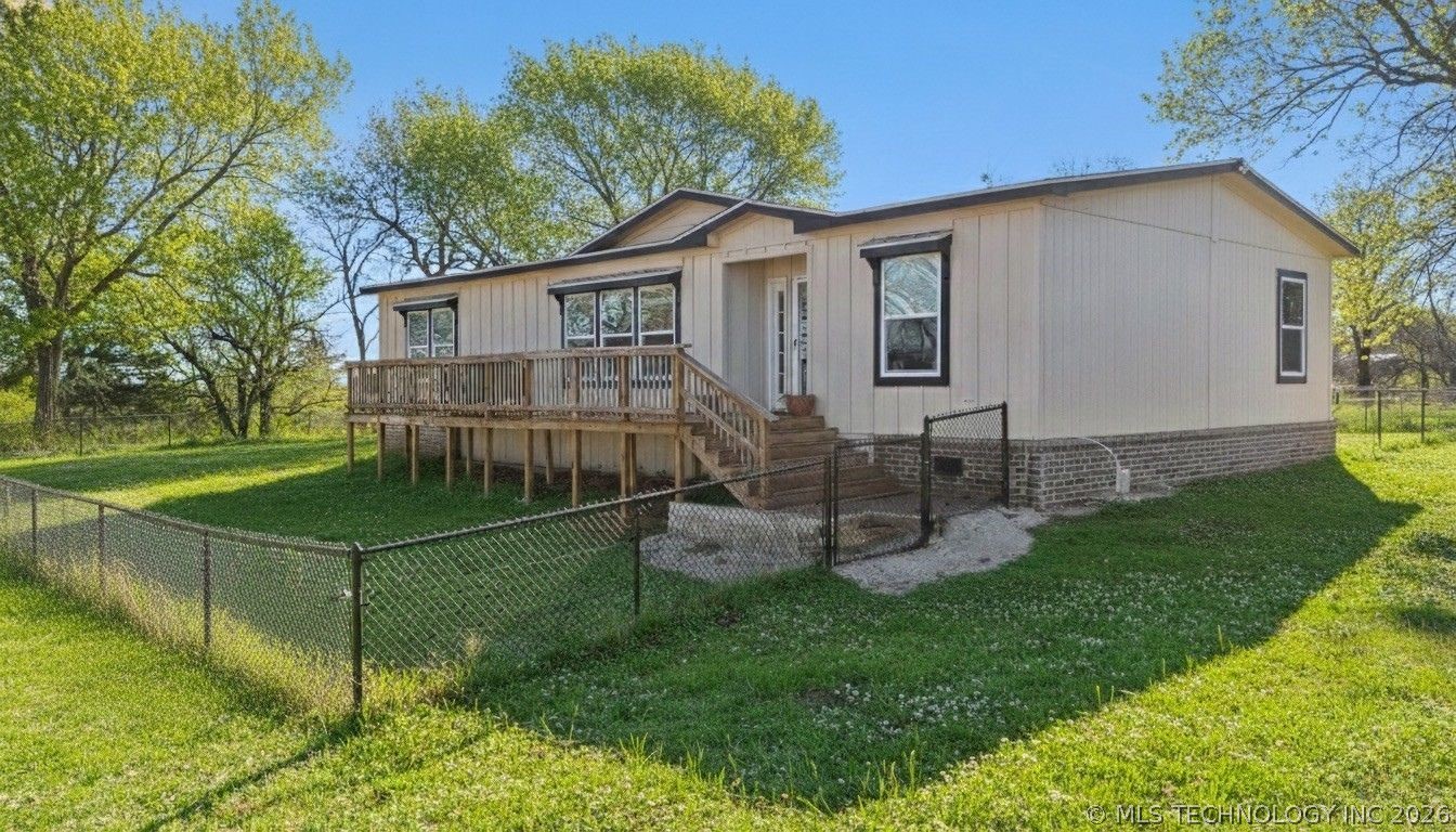 27483 S 4460 Road Property Photo 1