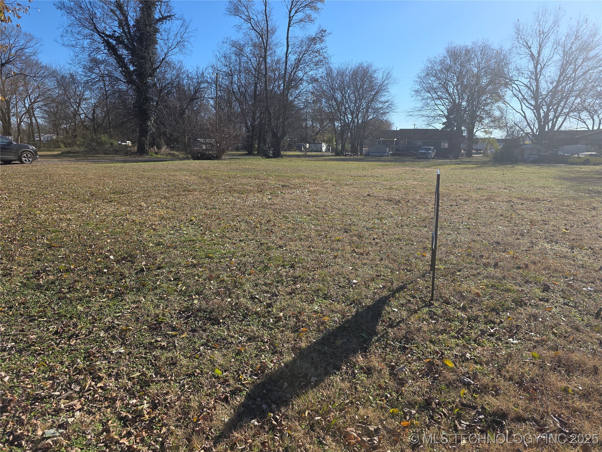 001 E Elm Street Property Photo 3