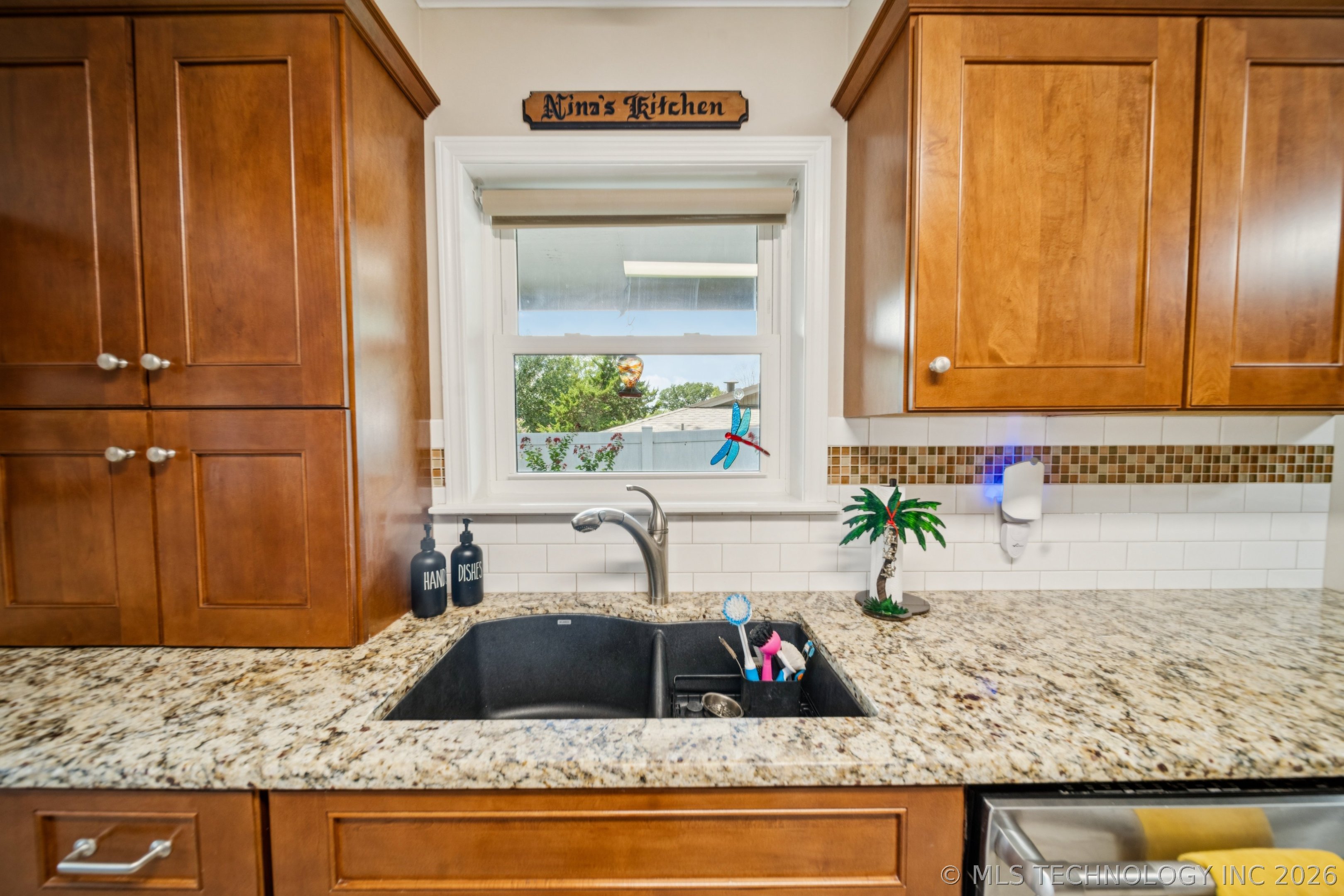 3208 E 80th Place S Property Photo 11