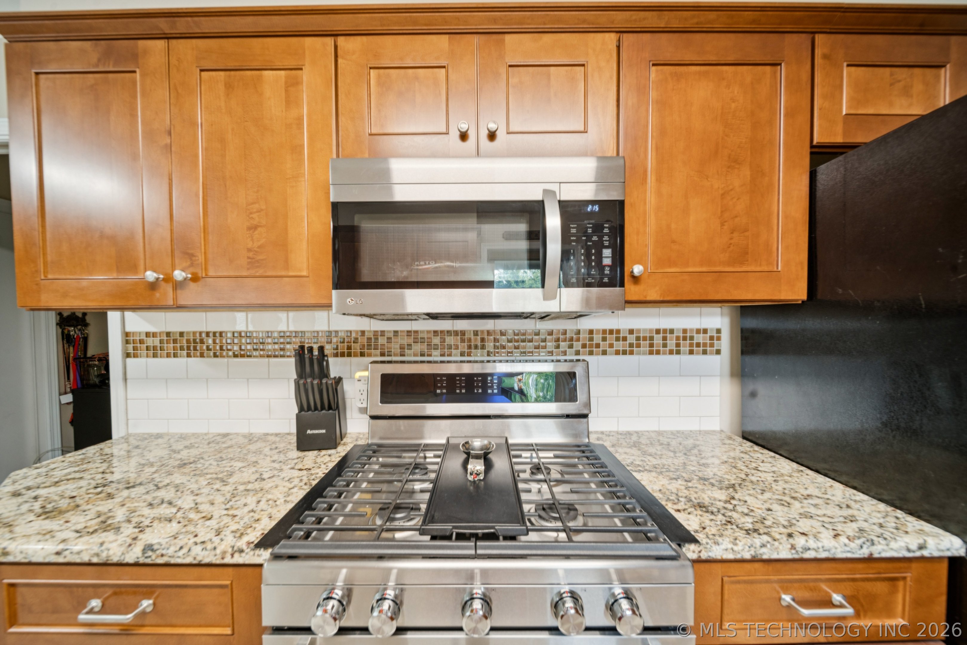 3208 E 80th Place S Property Photo 12