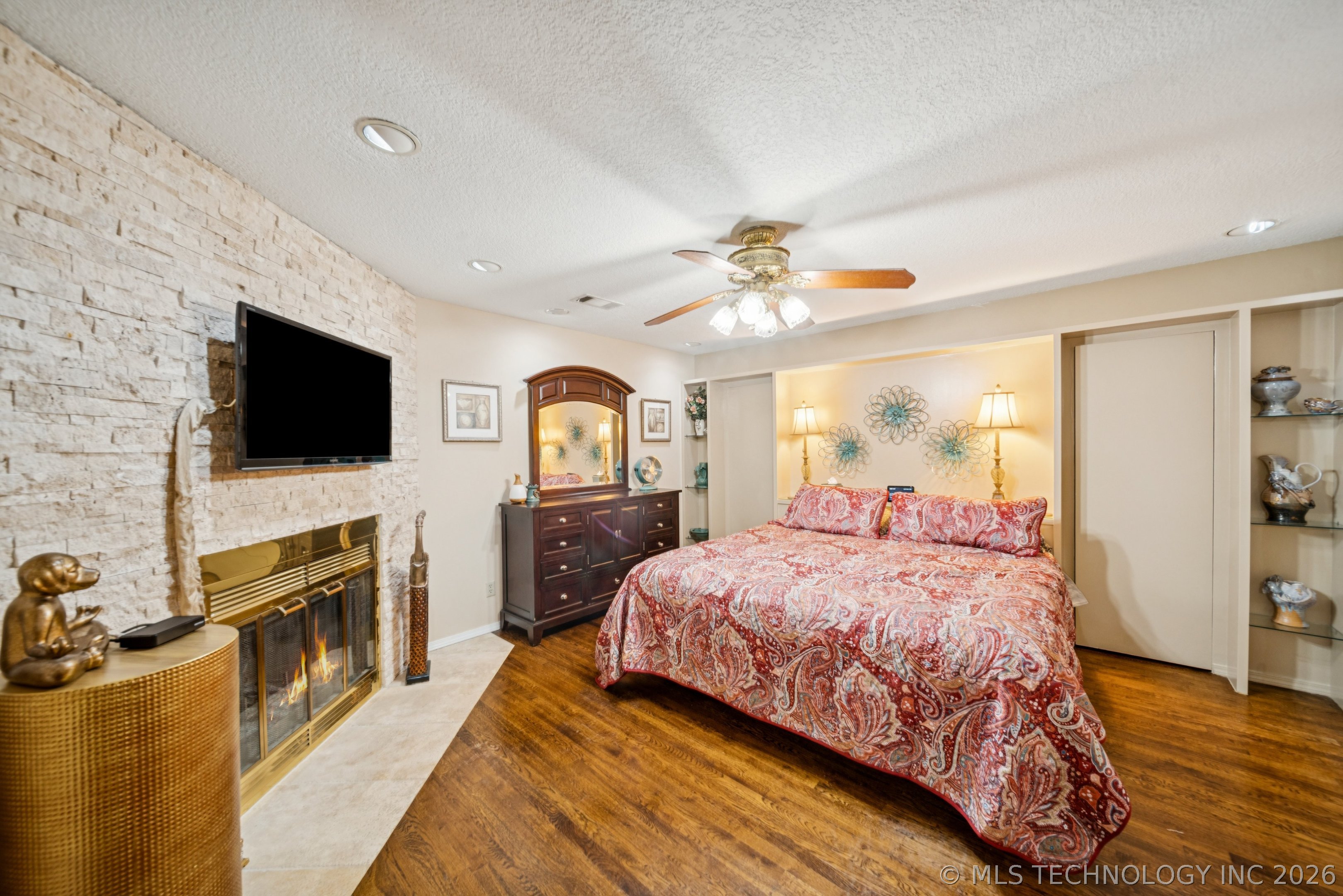 3208 E 80th Place S Property Photo 13