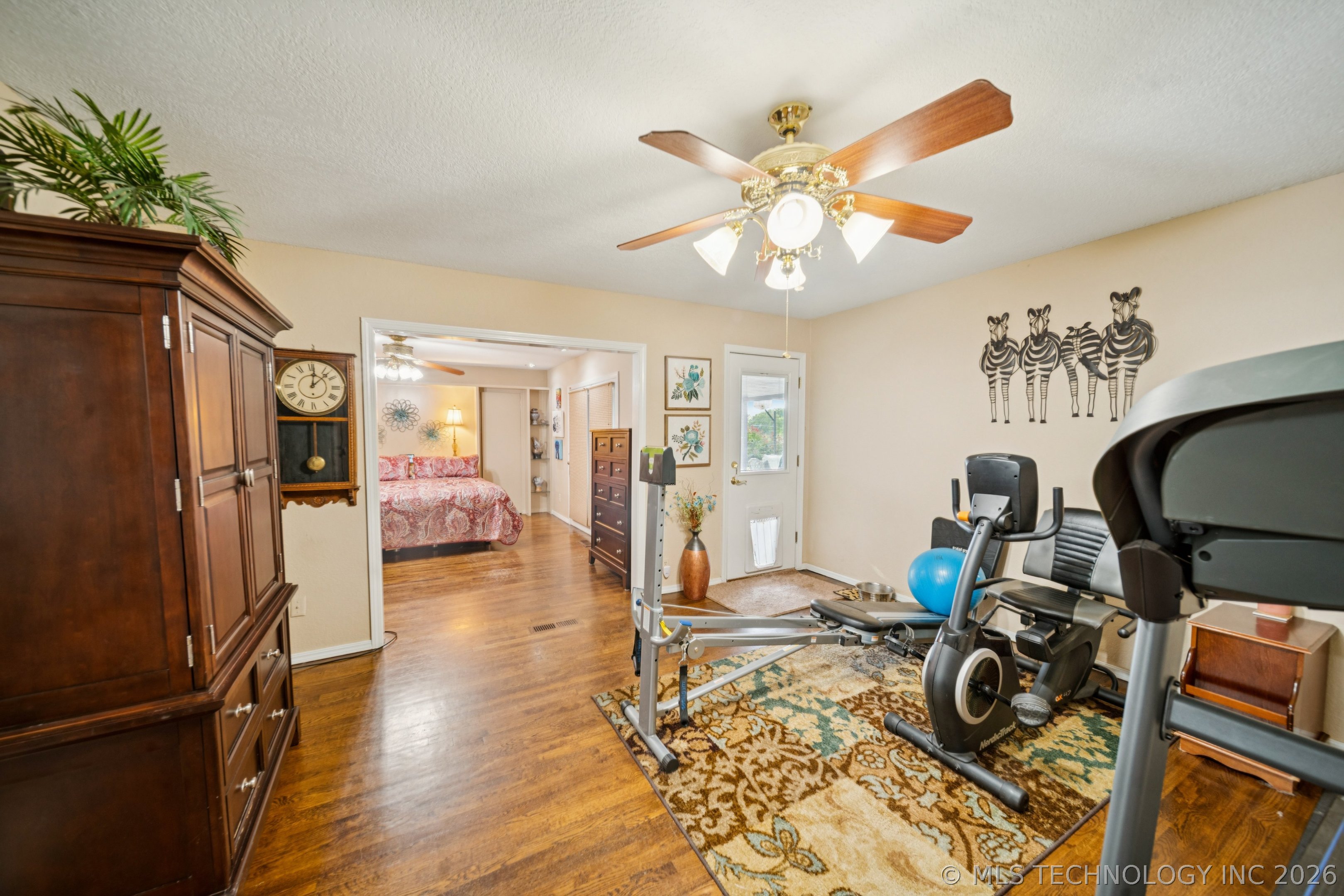 3208 E 80th Place S Property Photo 15