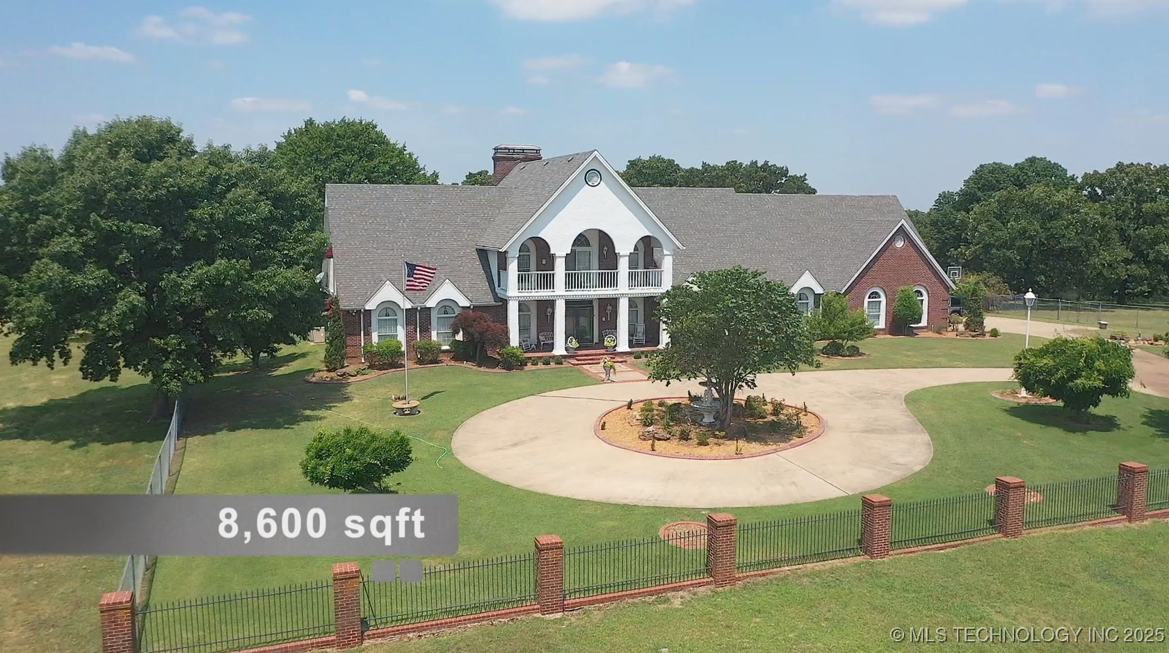 66235 S 320 Road Property Photo 1