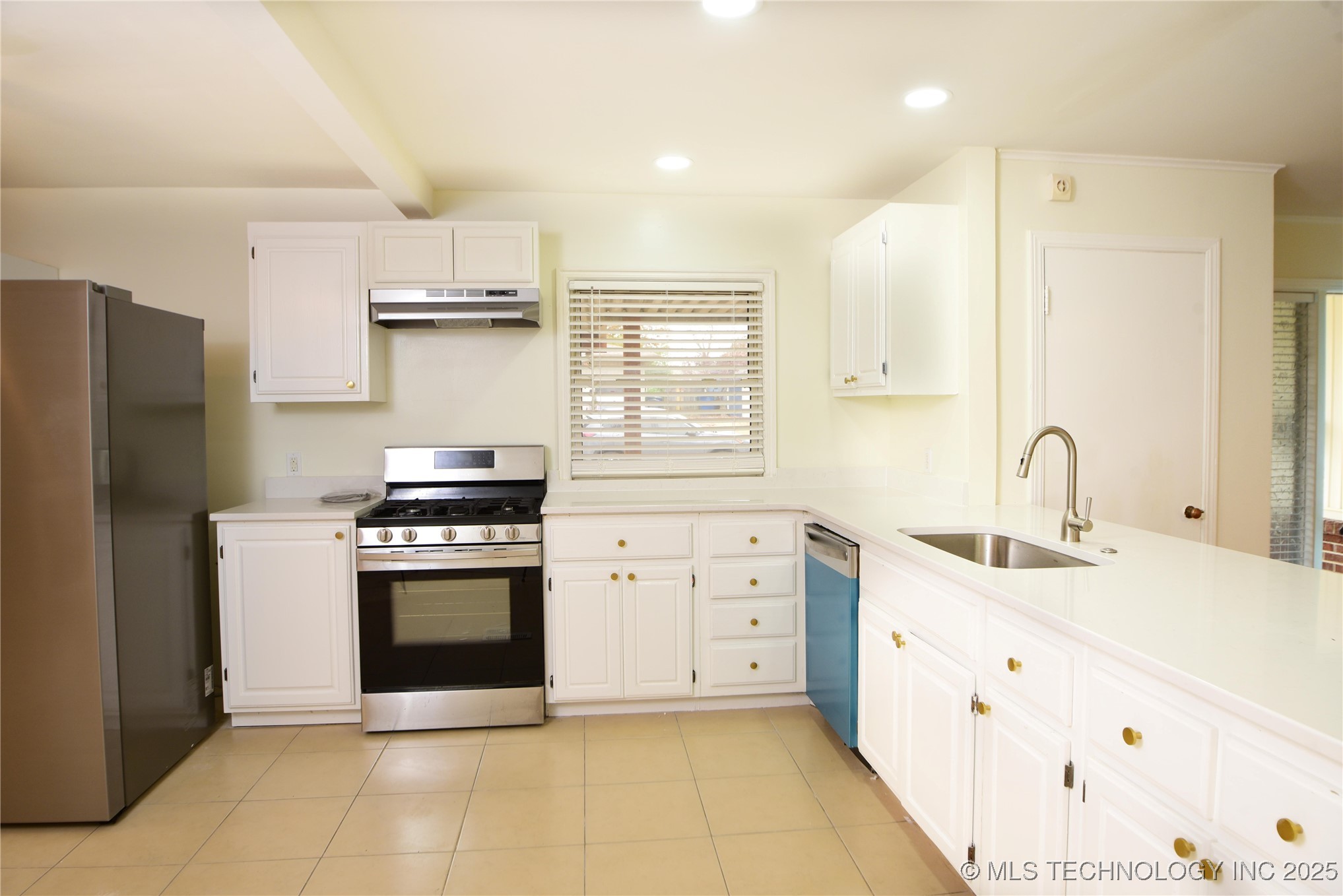 3522 S Toledo Avenue Property Photo 5