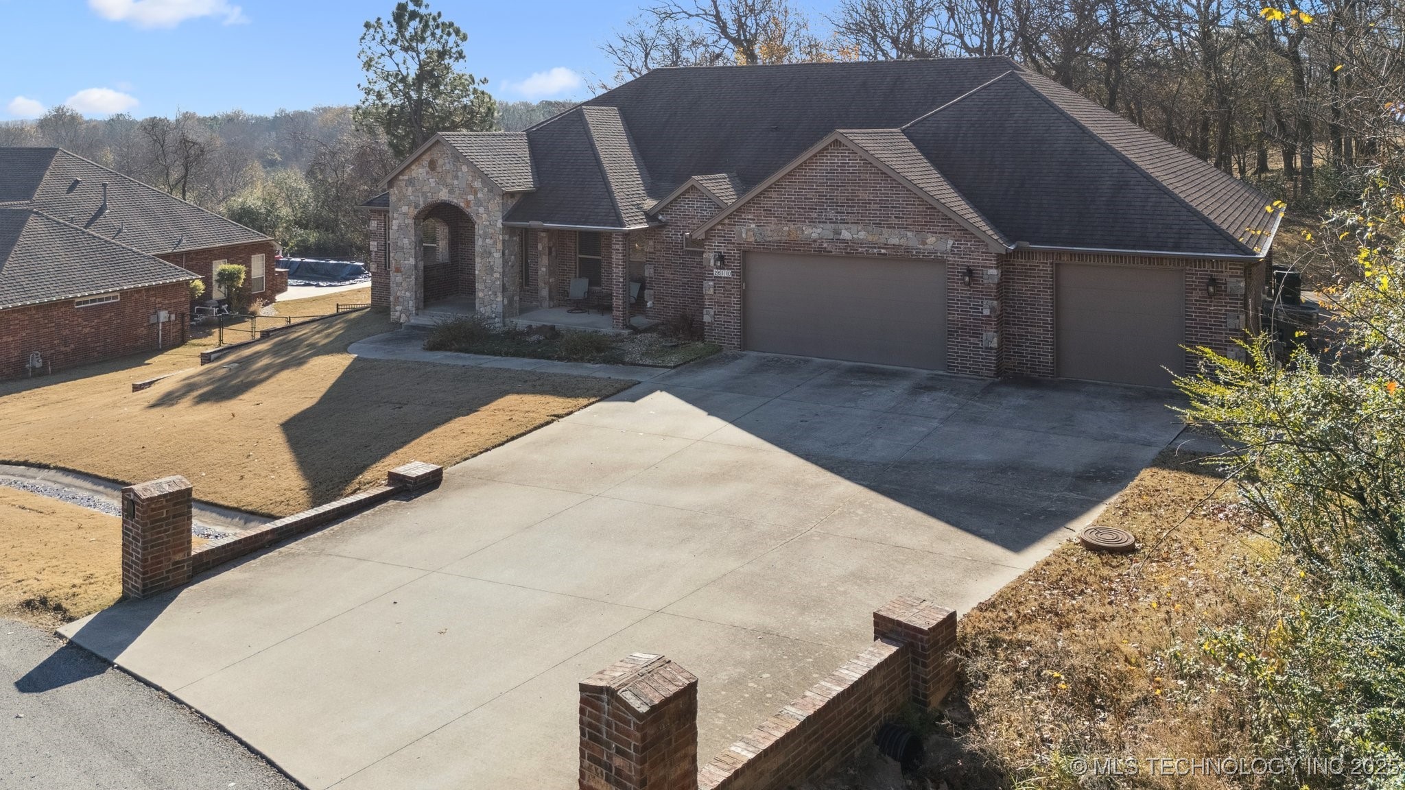 26110 E 115th Court Property Photo 3