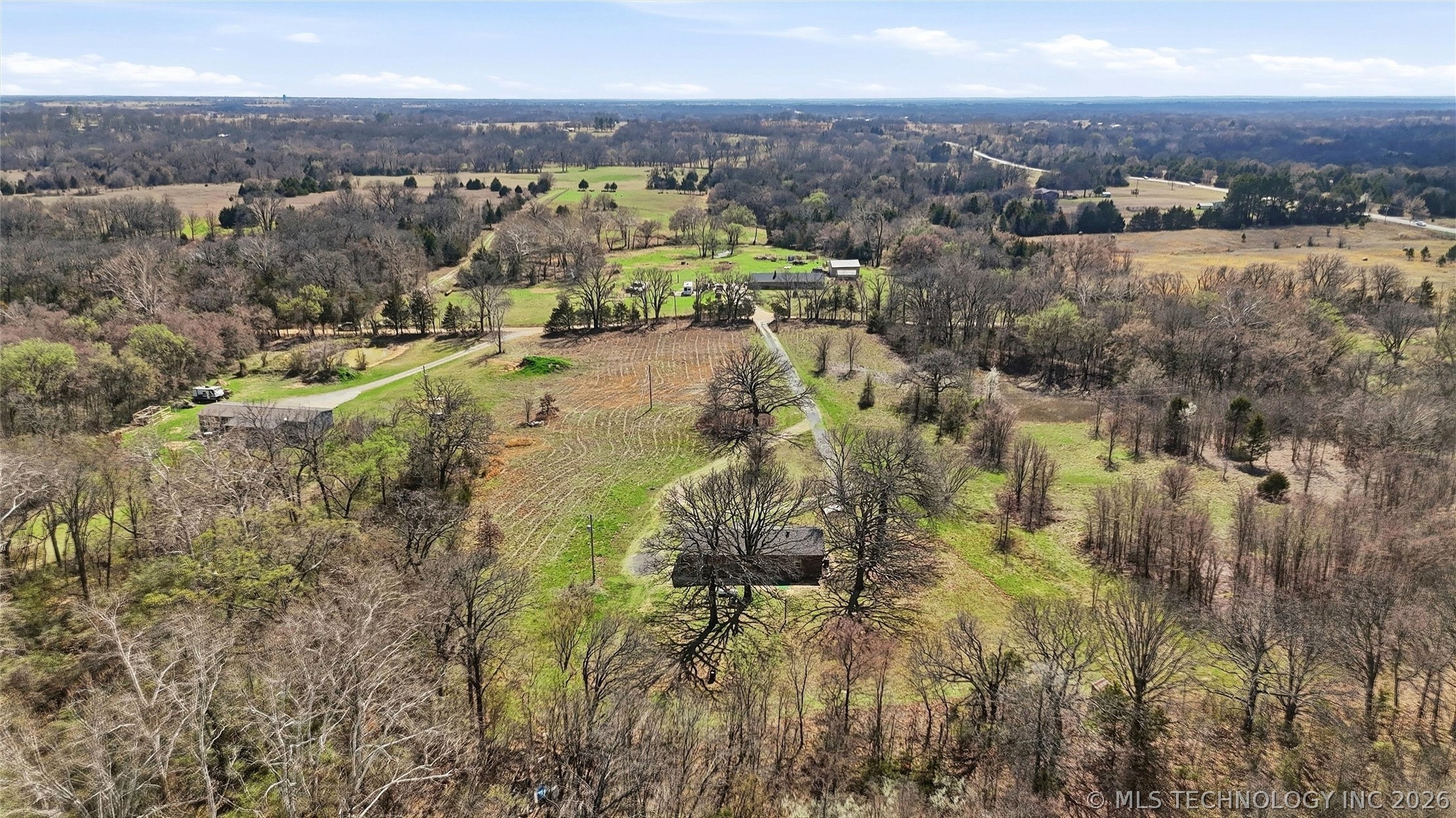 1880 Mcintosh Road Property Photo 11