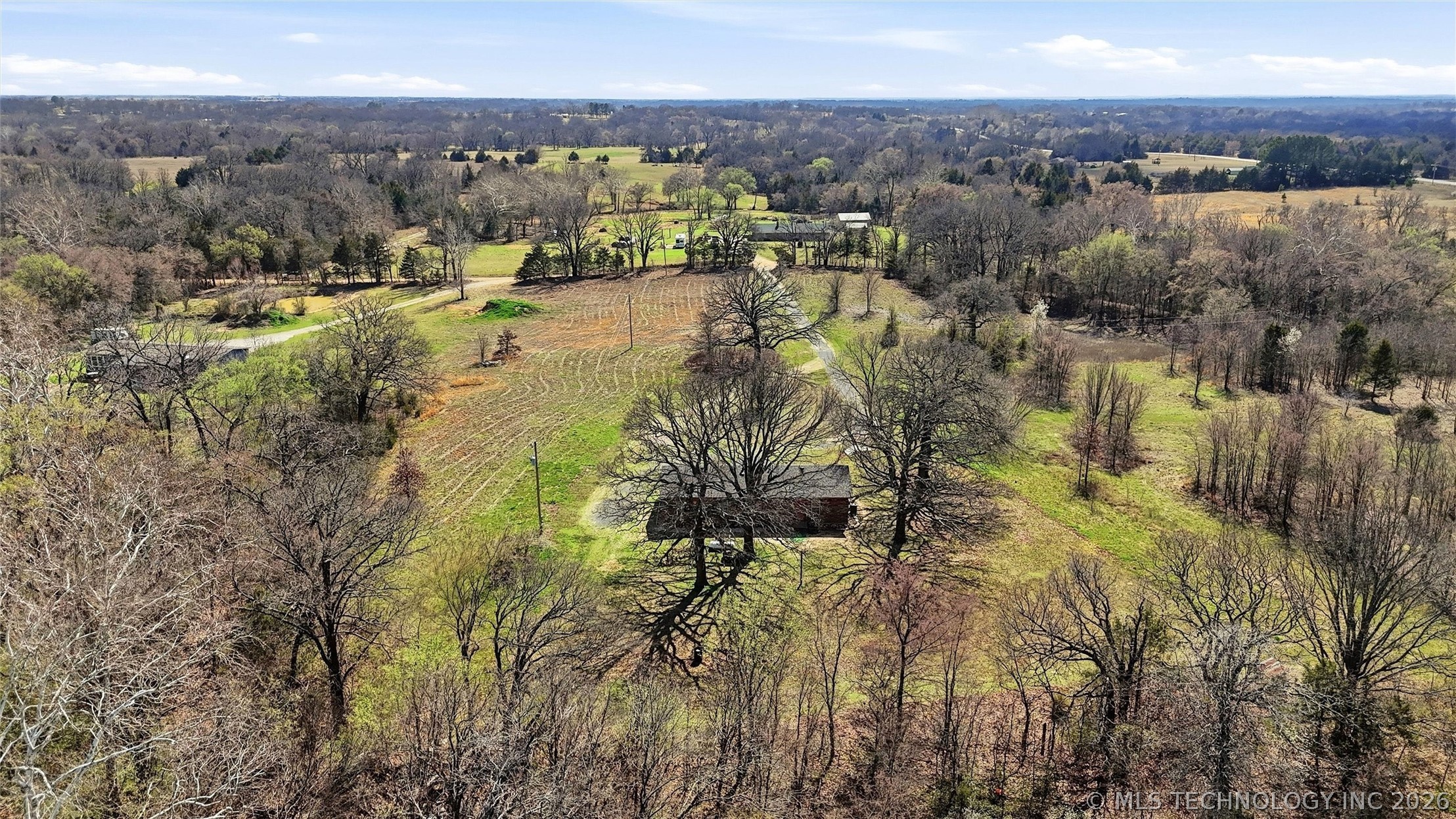 1880 Mcintosh Road Property Photo 13