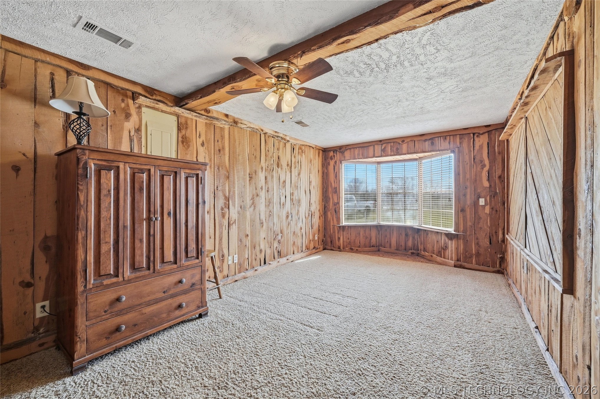 1880 Mcintosh Road Property Photo 28