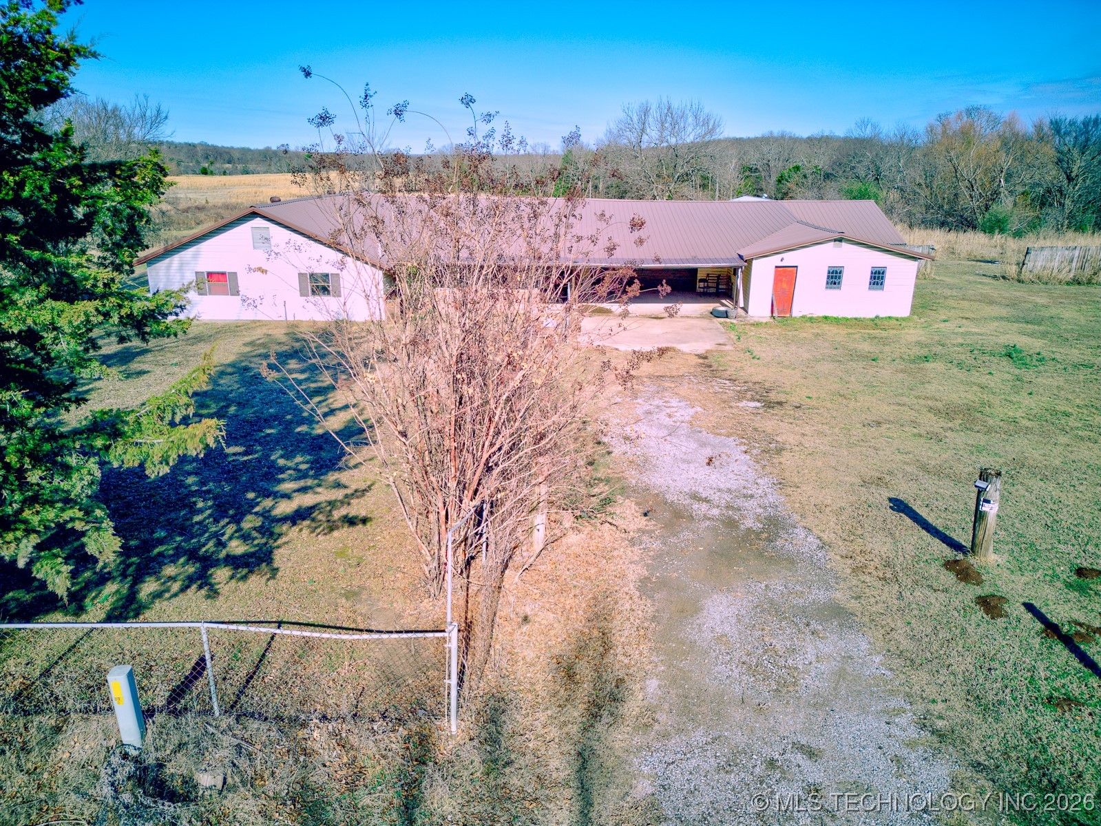 4418 Rock Creek Road S Property Photo 5