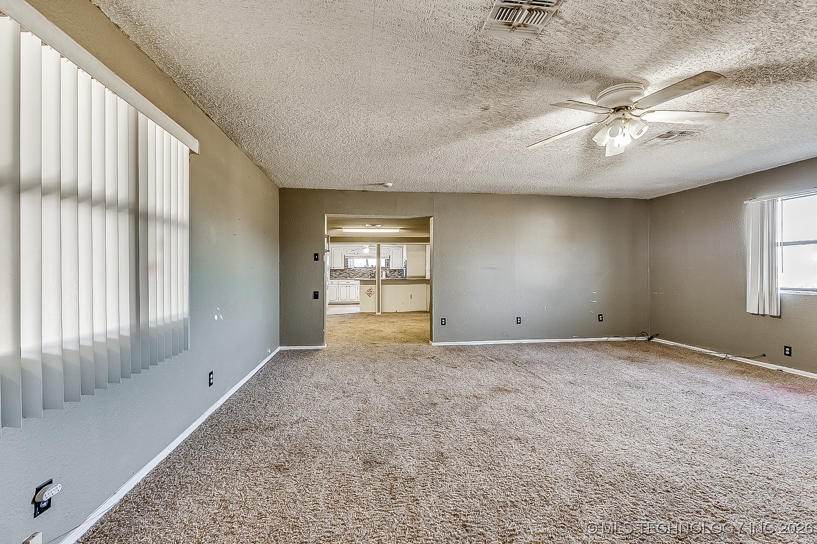 4418 Rock Creek Road S Property Photo 8