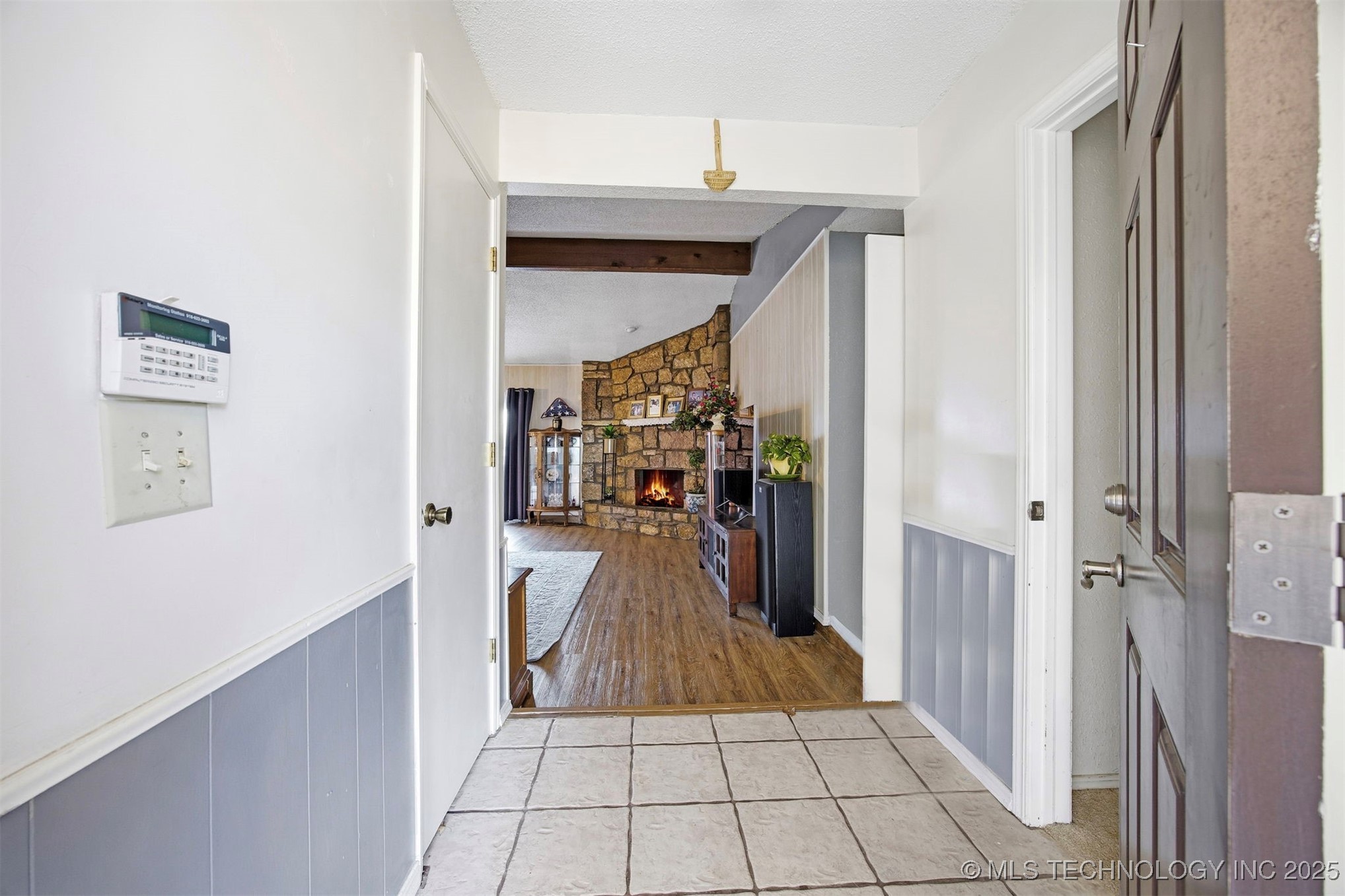 13811 E 32nd Street Property Photo 6