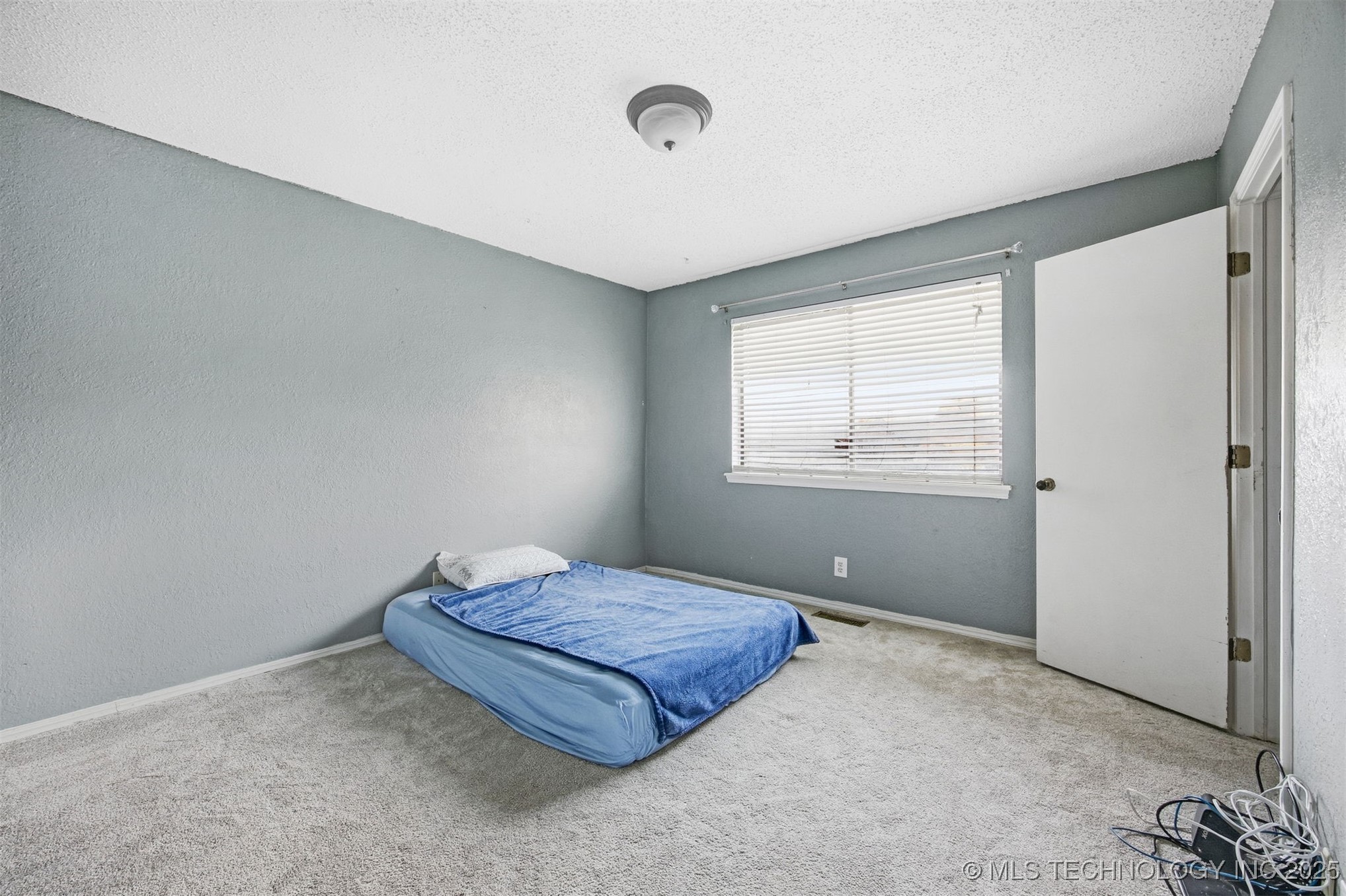 13811 E 32nd Street Property Photo 19