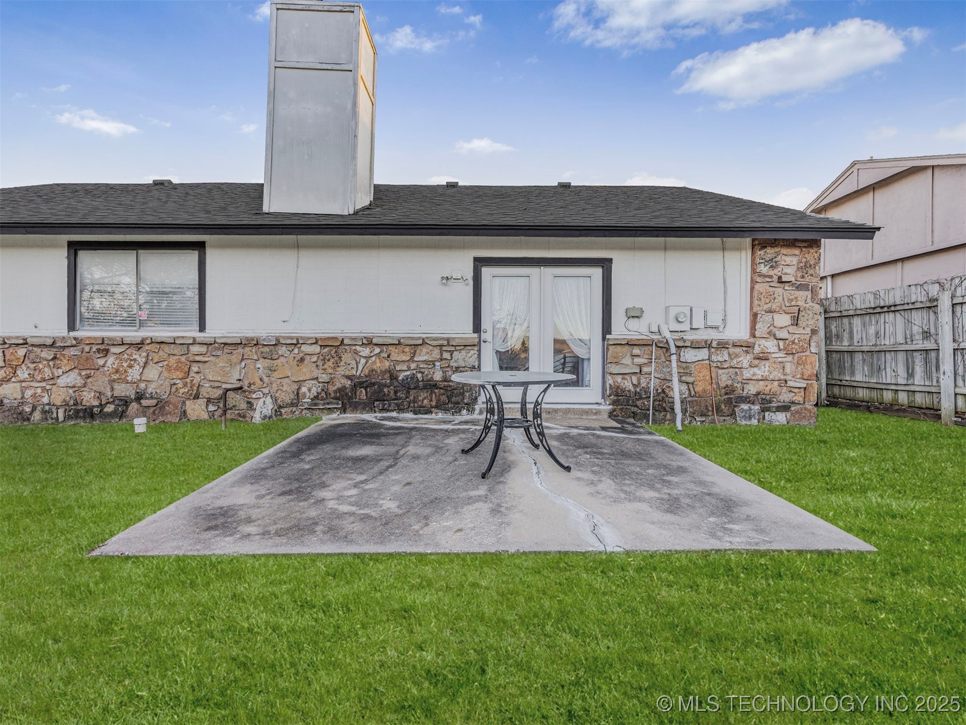 13811 E 32nd Street Property Photo 21