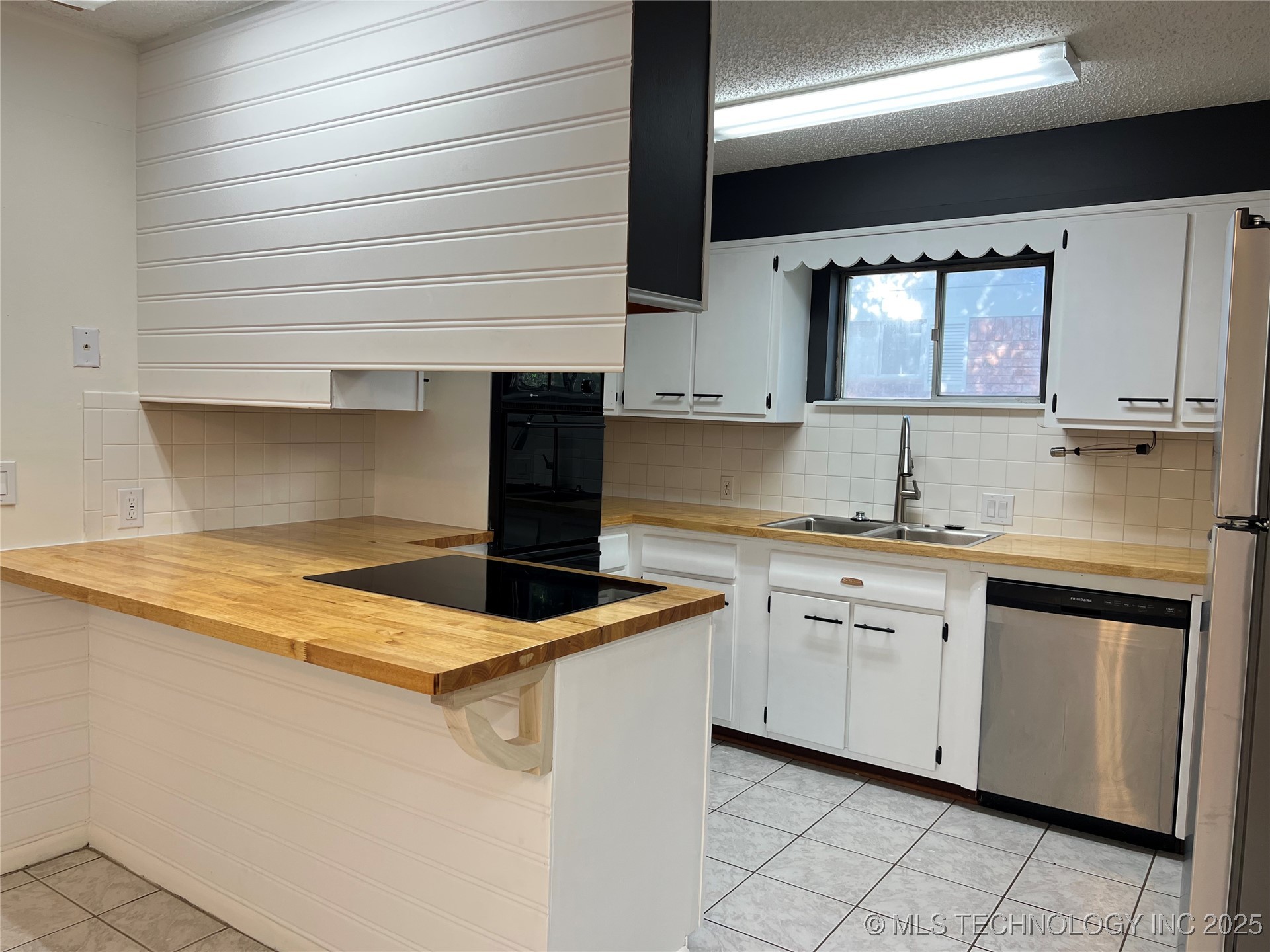 605 Mcarthur Property Photo 24